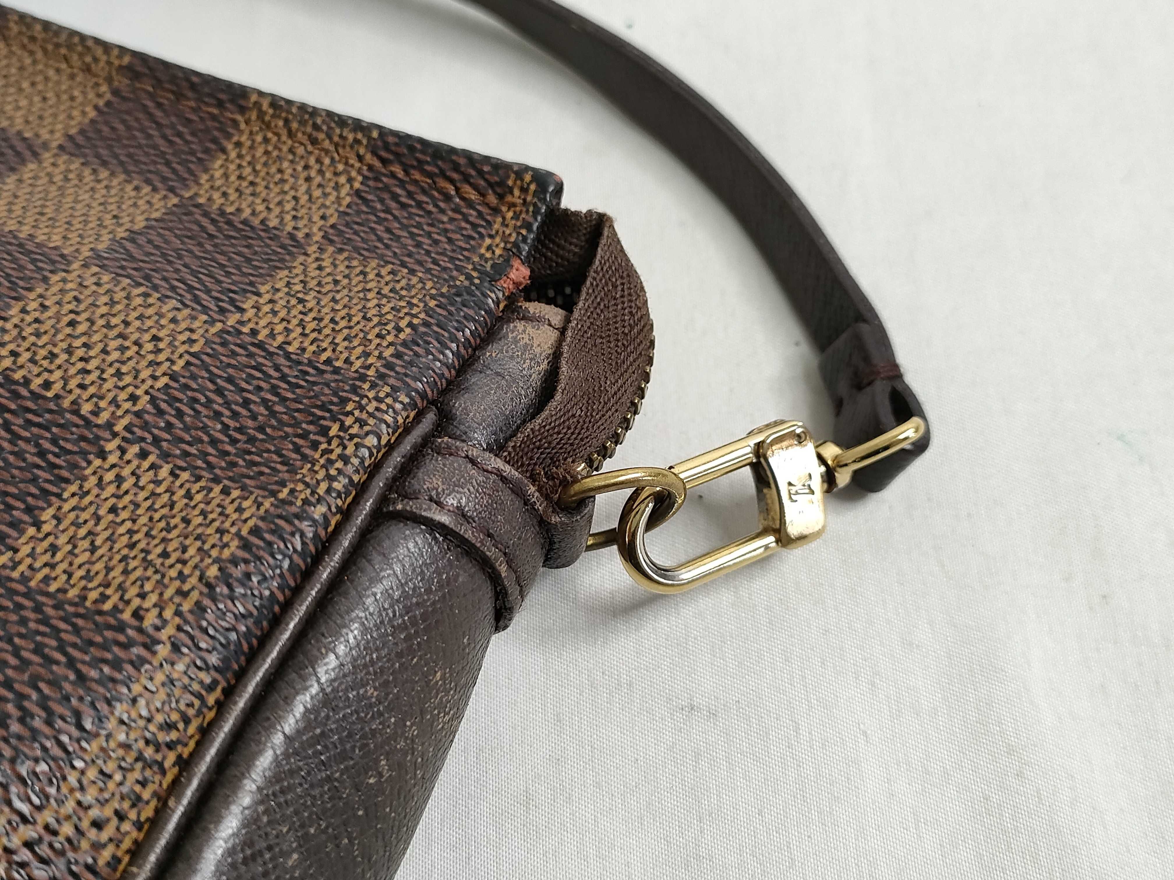 Damier Trousse Makeup Handbag — view 5