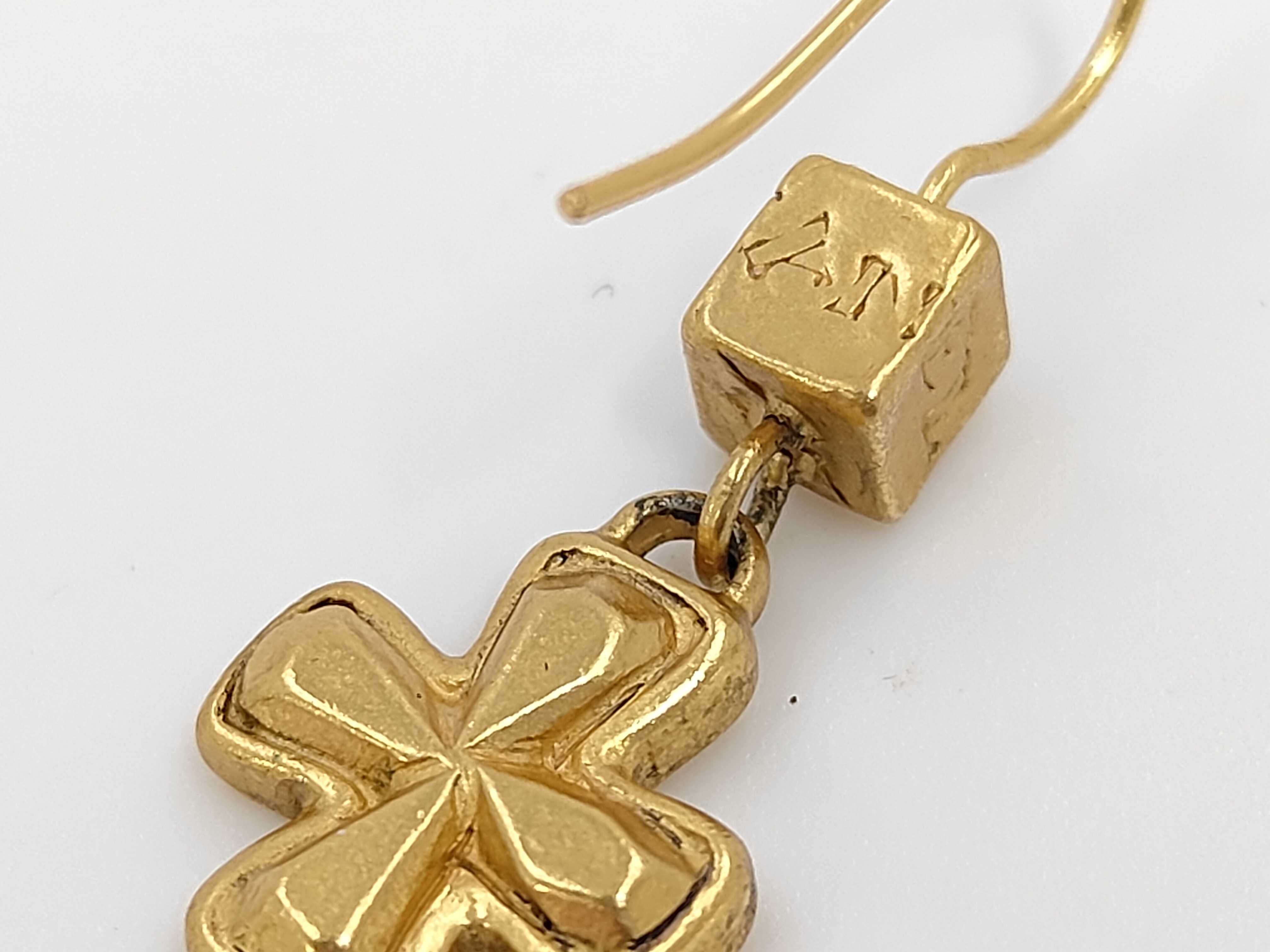 earrings — view 4