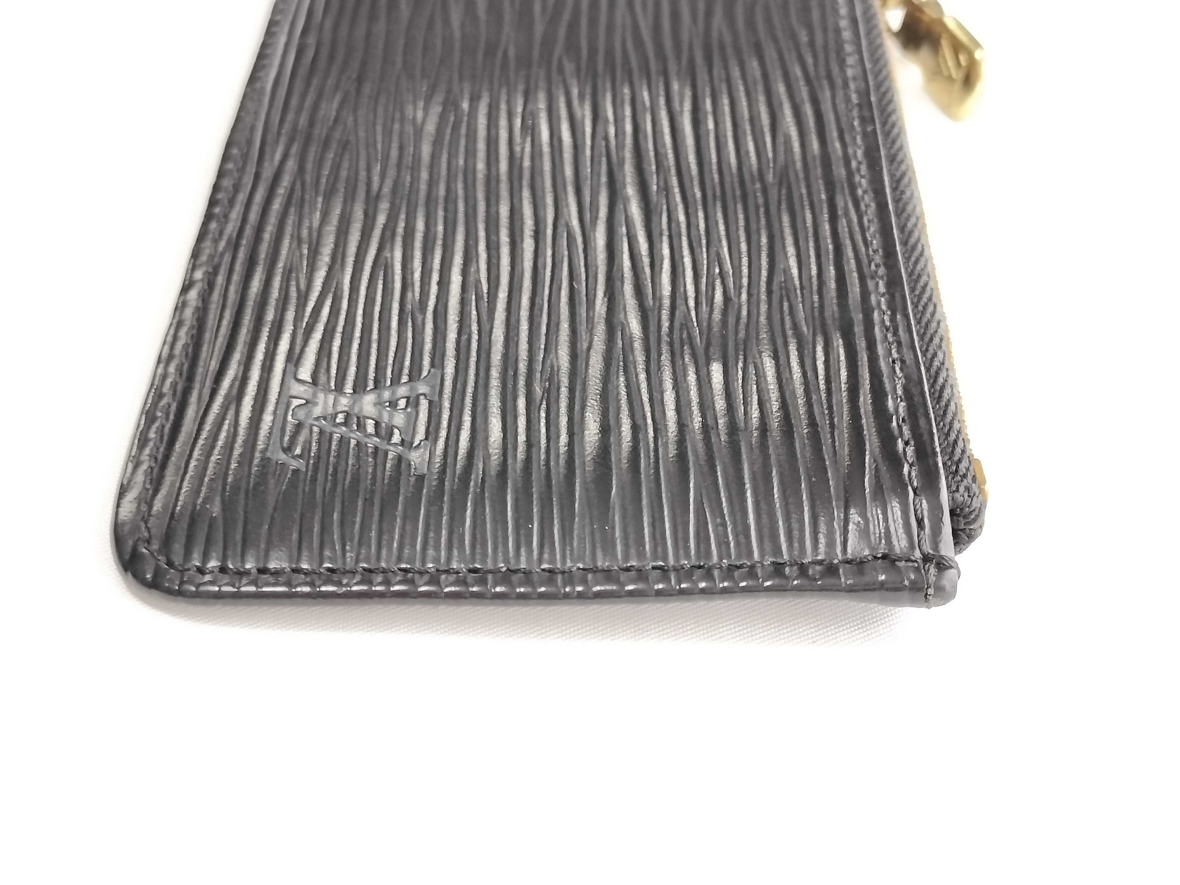 Epi Leather / Pochette Clé — view 5
