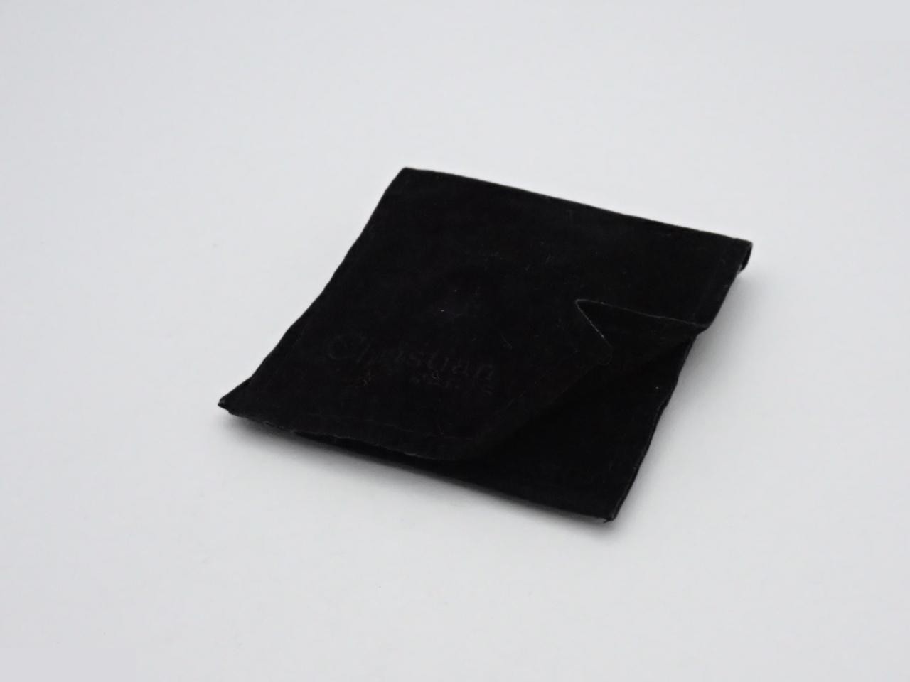 brooch — view 4