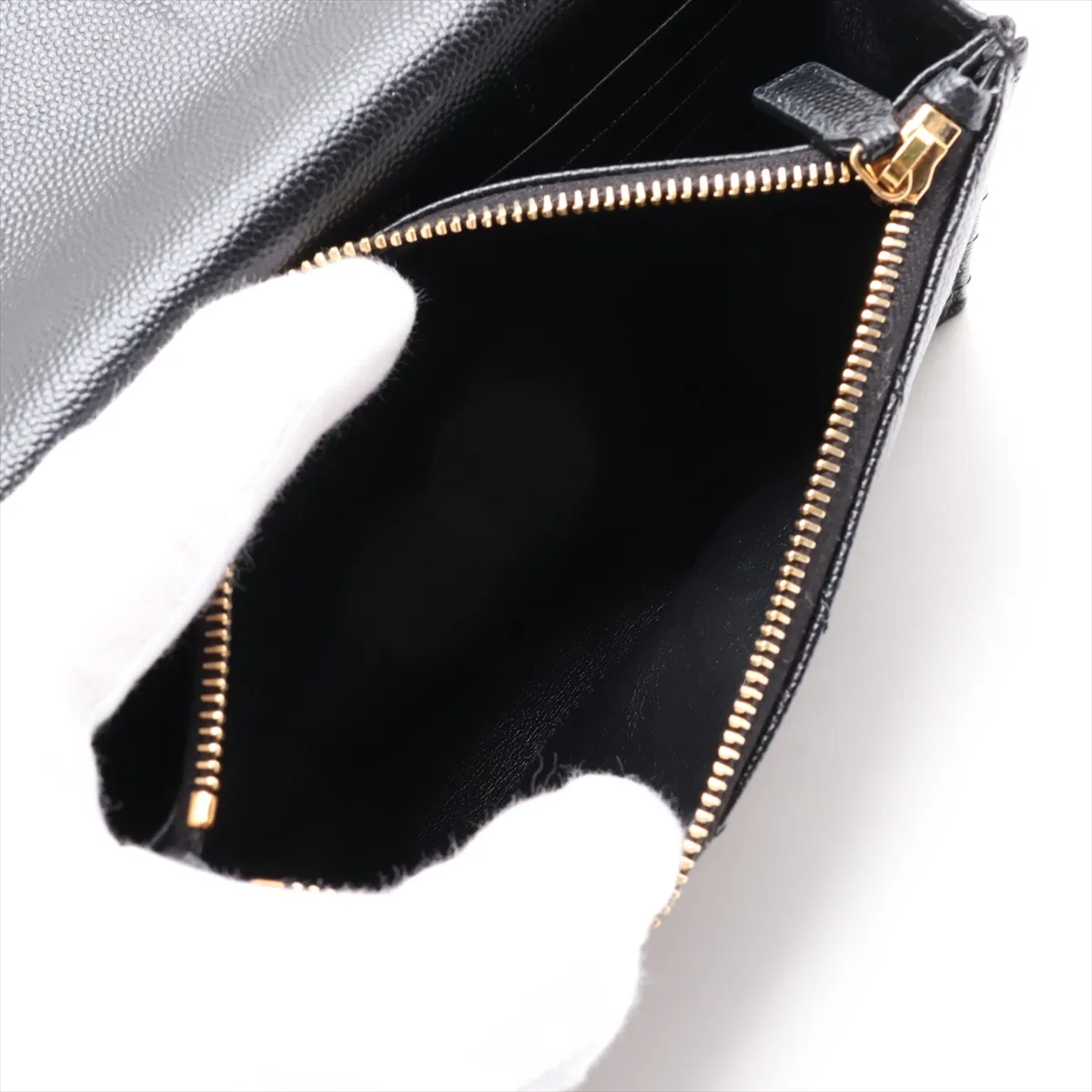 Cassandra Leather Chain Wallet, Black, 742920 — view 6