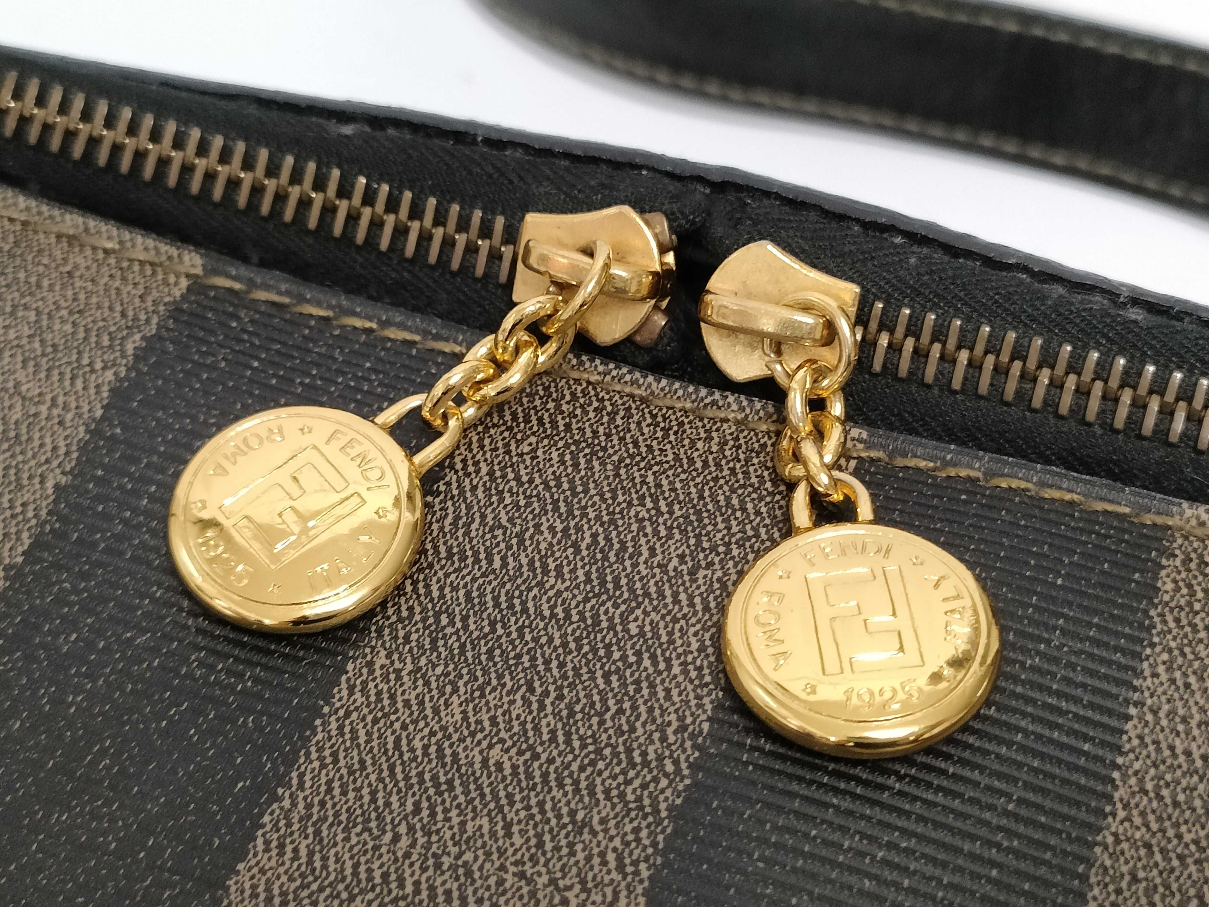 Pequin Pattern Leather PVC Embossed Logo Double Zipper Gold Hardware Shoulder Bag — view 5