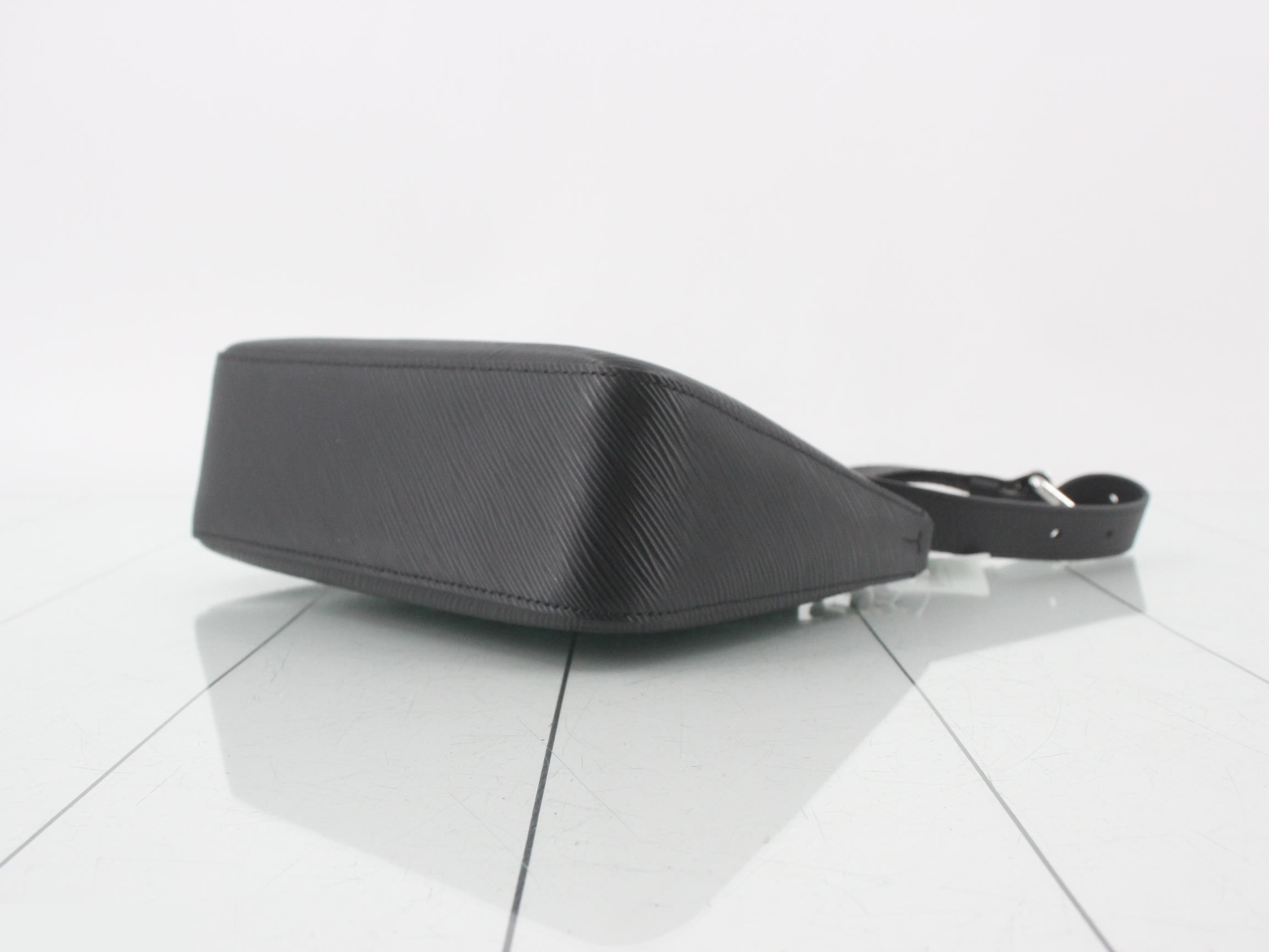 Epi Marelle Noir 2-Way Shoulder Bag with Pouch — view 6
