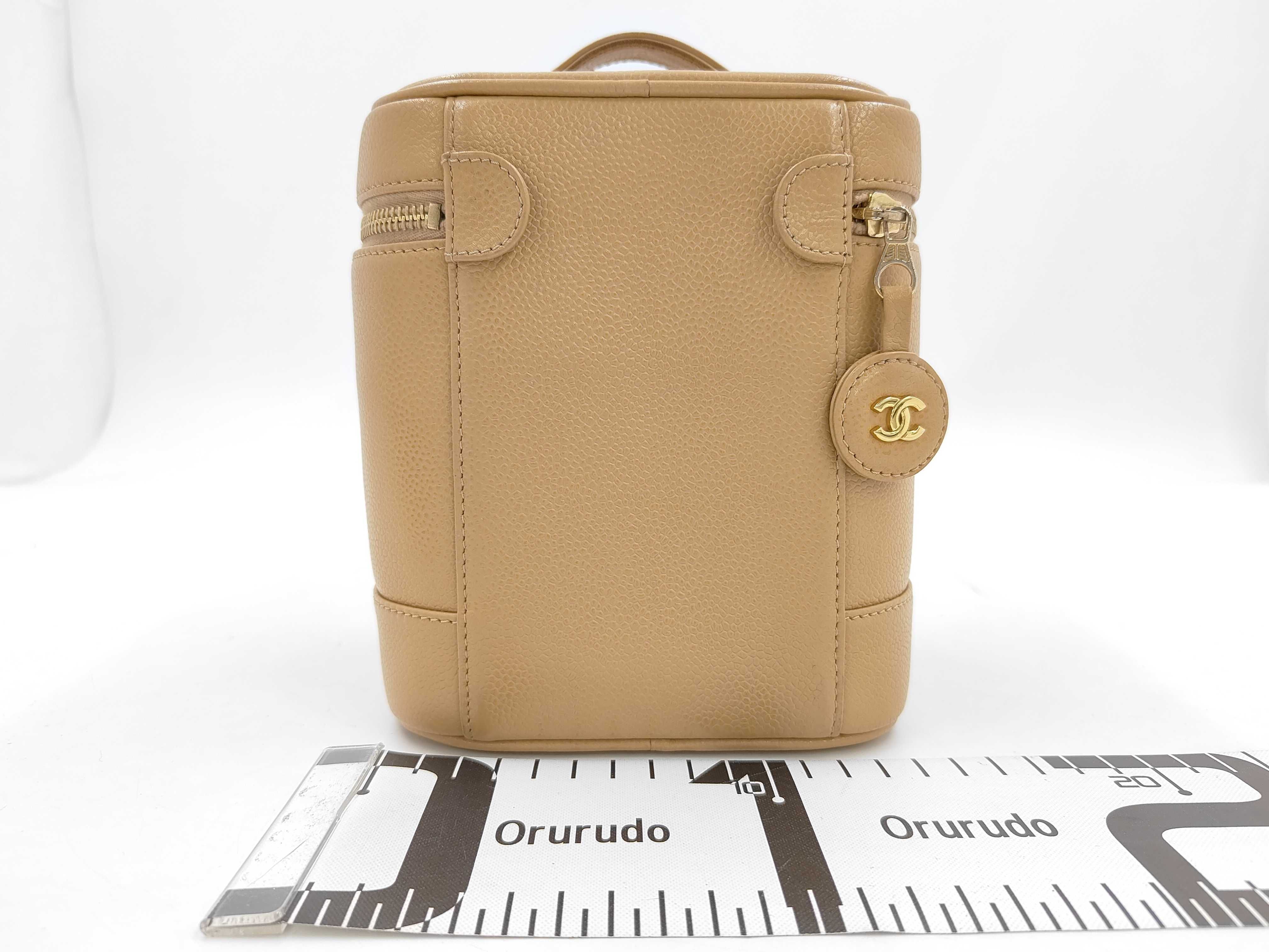 VN - Coco Mark Caviar Skin Vanity Bag Beige — view 2