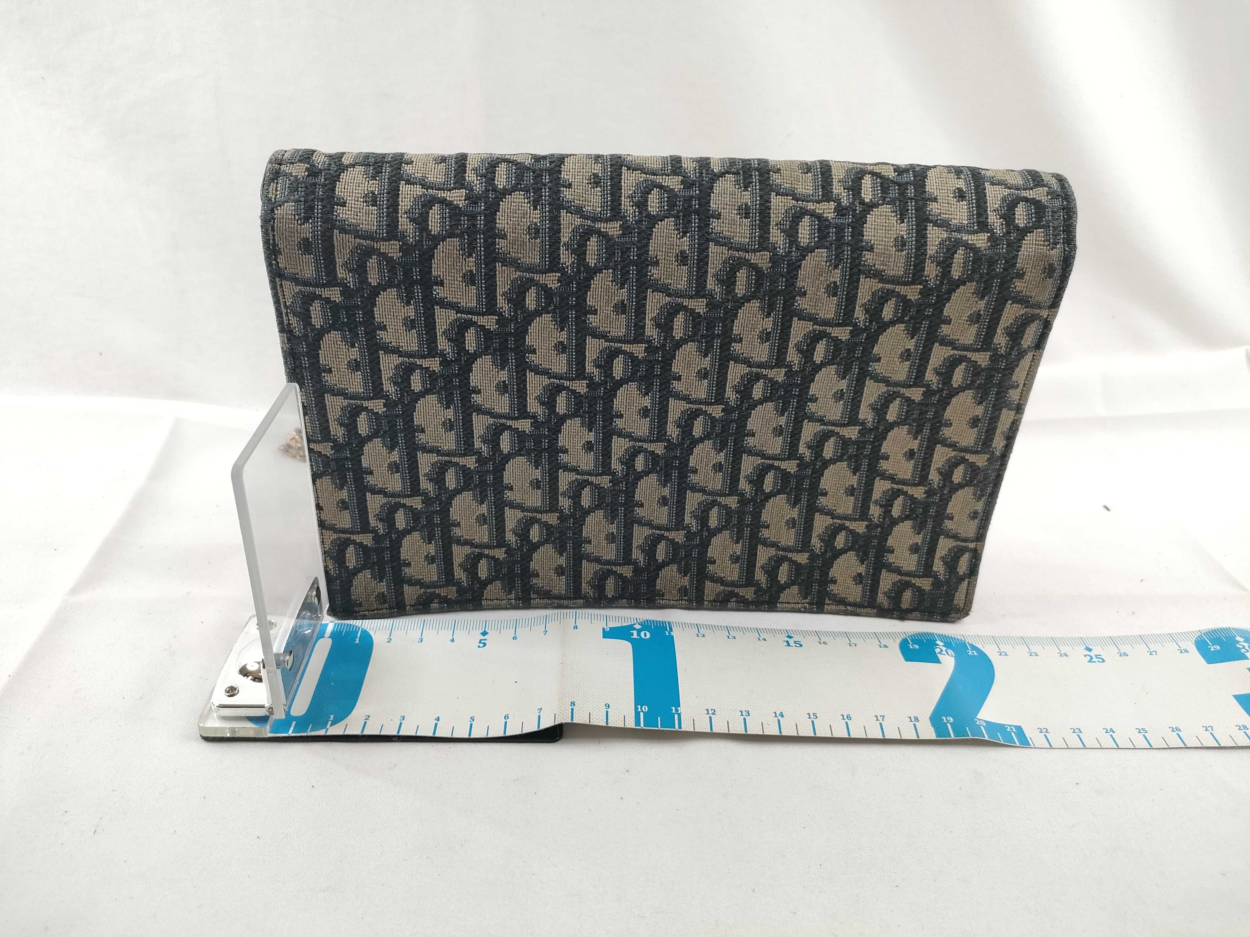 ID- Saddle Pouch with Chain Shoulder Bag — view 2