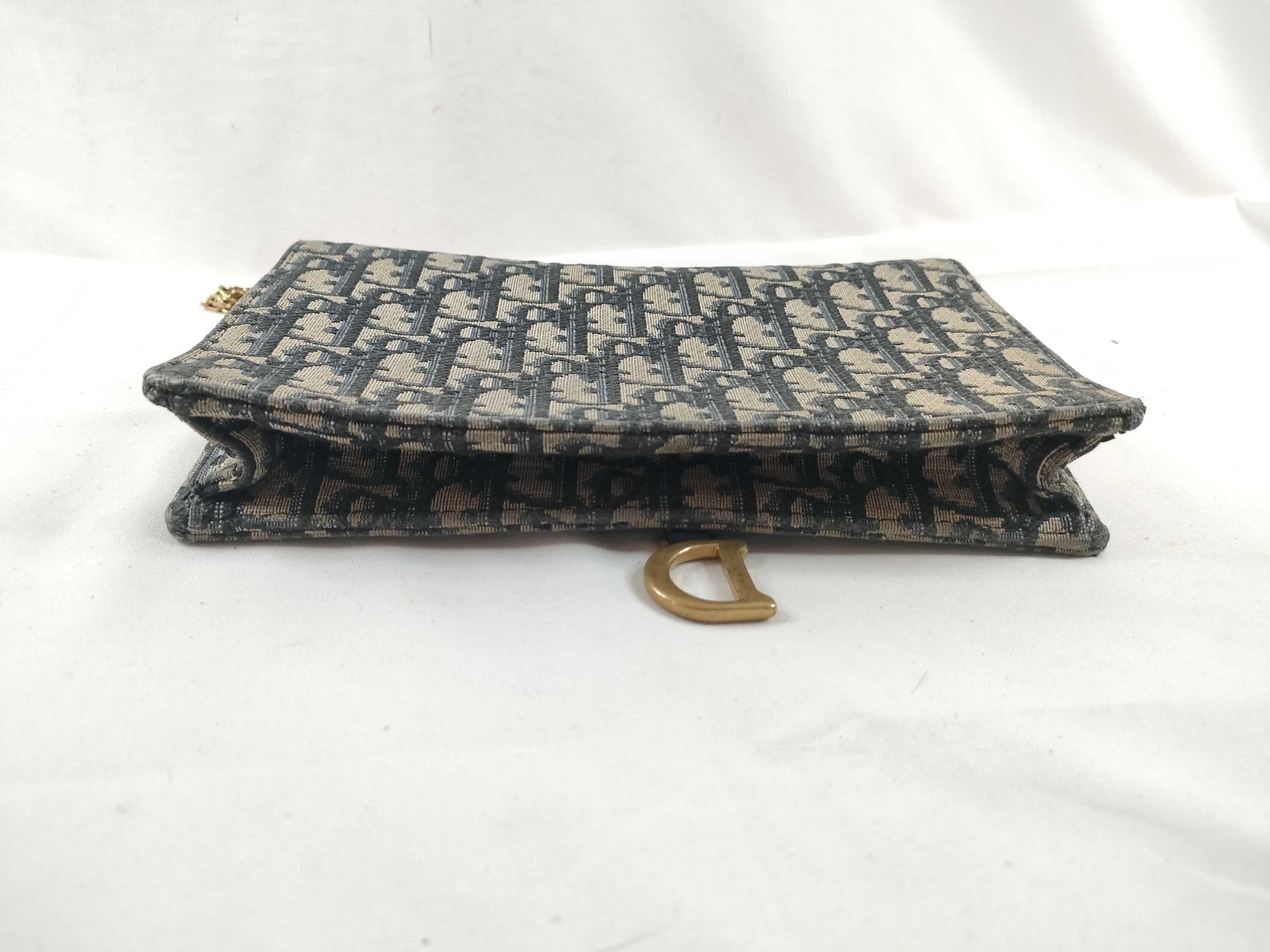 ID- Saddle Pouch with Chain Shoulder Bag — view 4