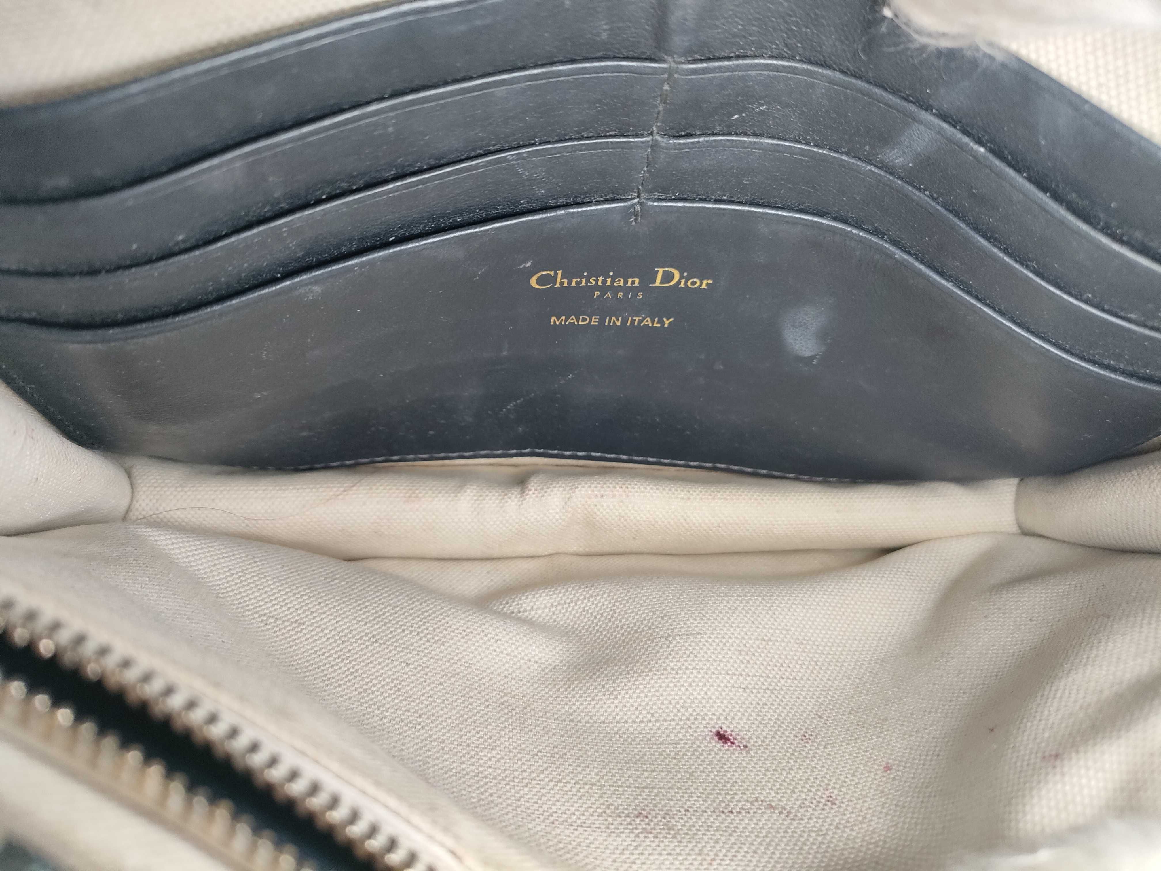 ID- Saddle Pouch with Chain Shoulder Bag — view 10