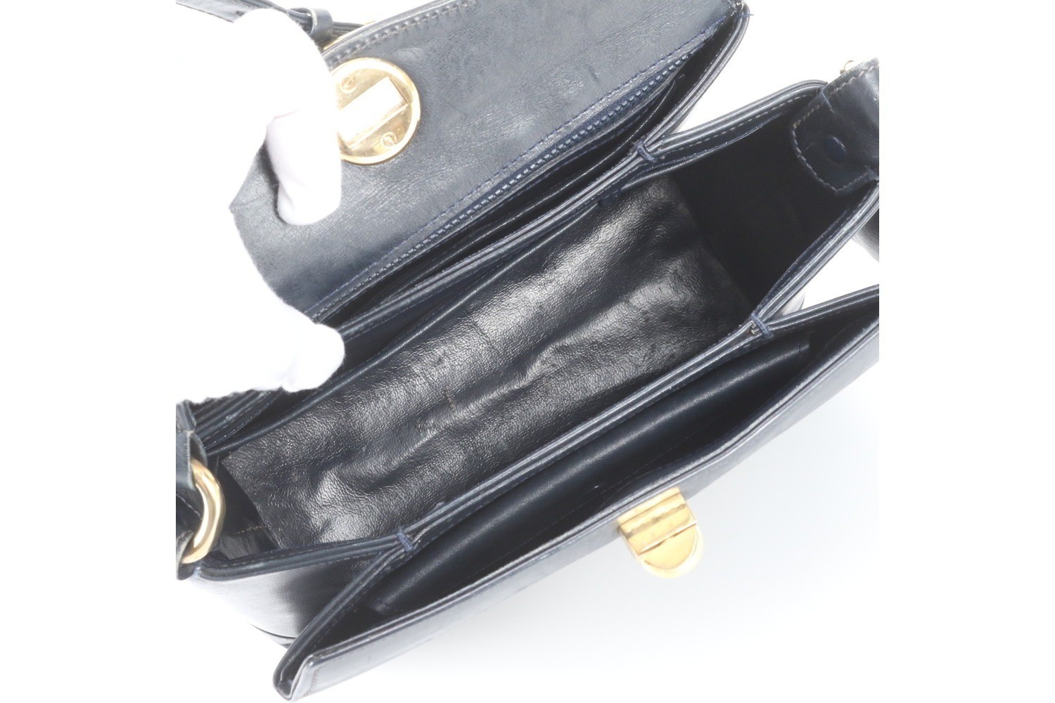 Turnlock Leather Shoulder Bag (Crossbody) — view 7