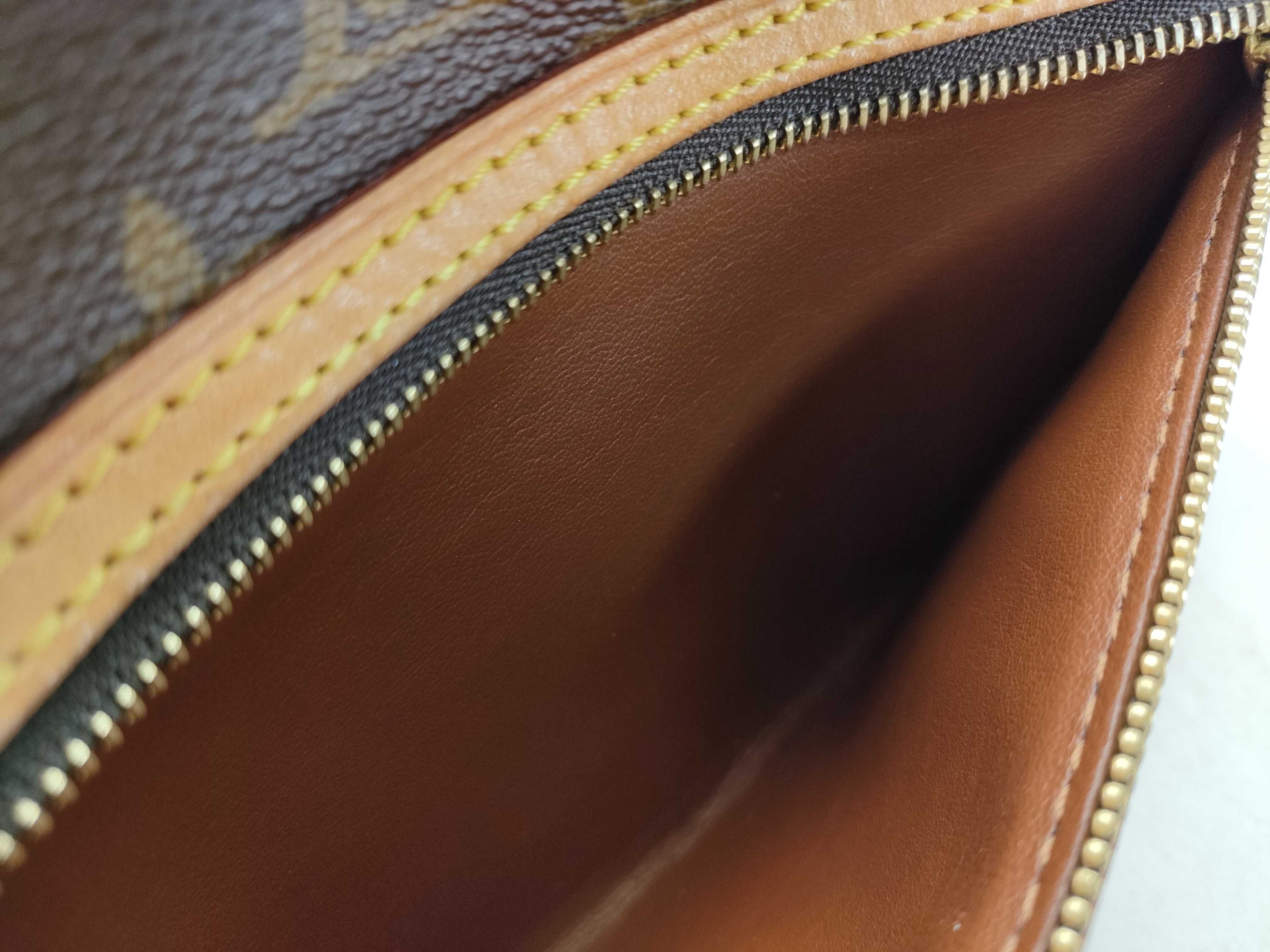 Monogram Louis Vuitton M51182 Tote Bag — view 14