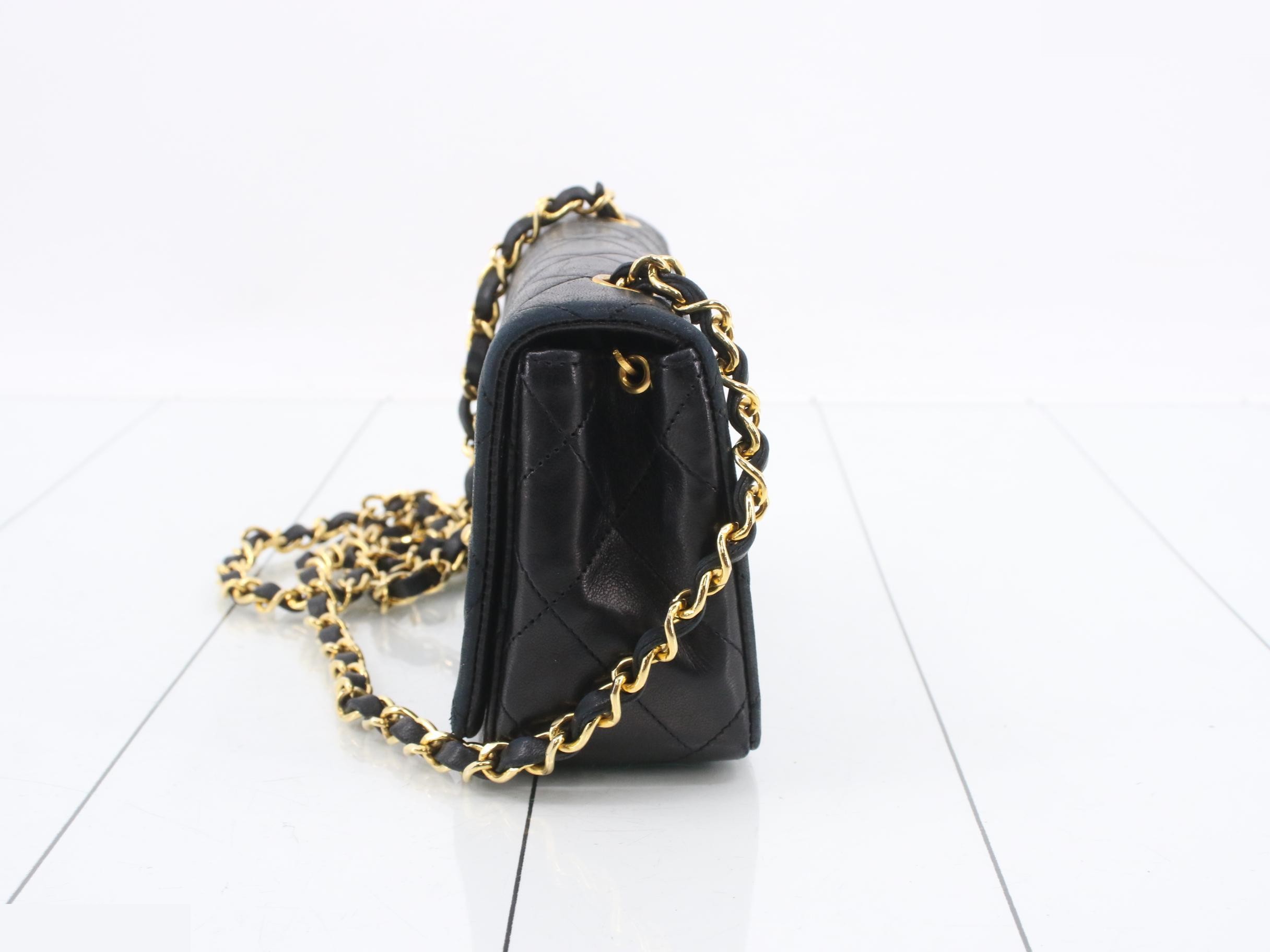 Mademoiselle (Bag) - Shoulder Bag — view 3