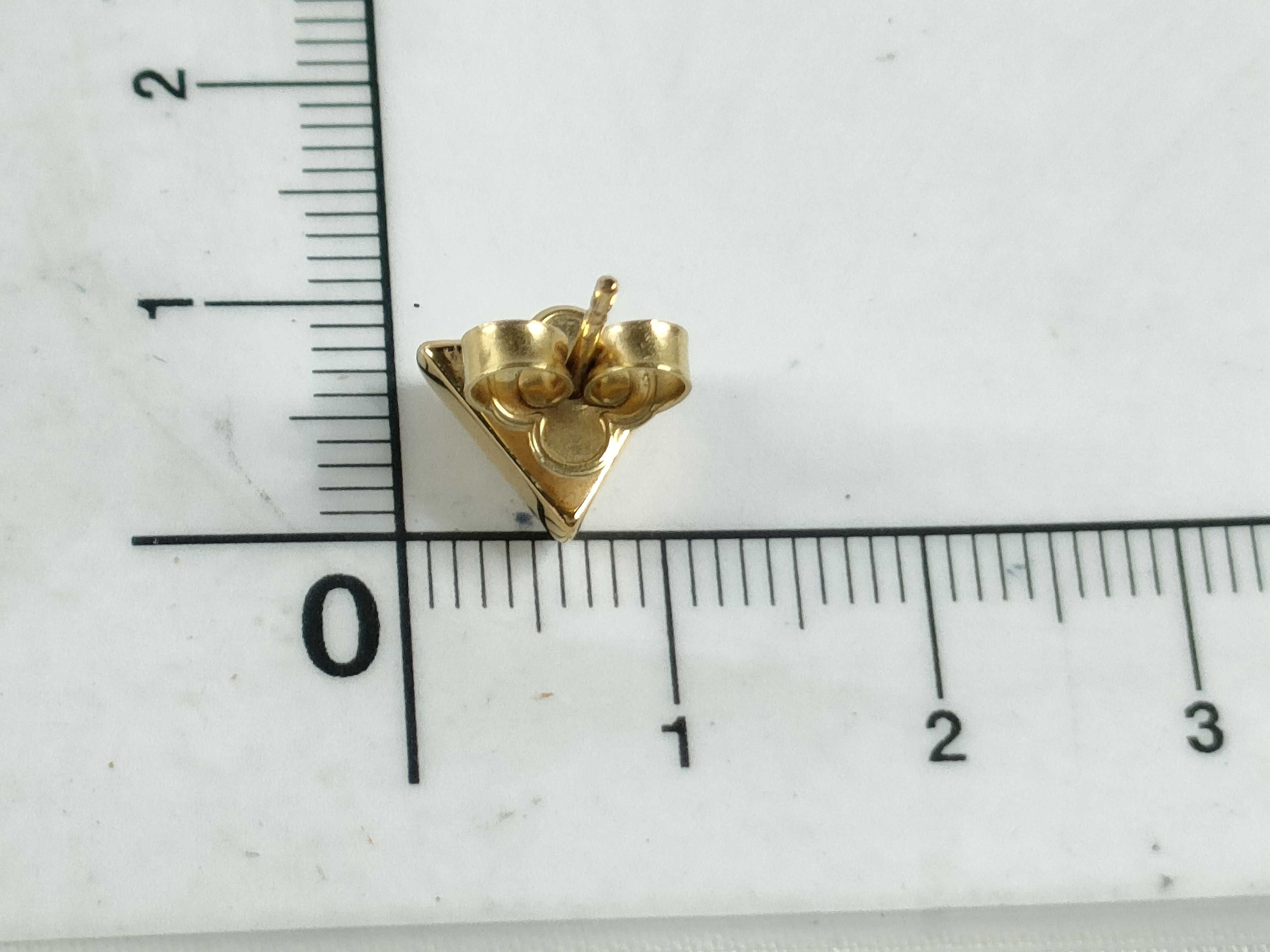 M68153 Brass Earrings - Essential V Earrings — view 12