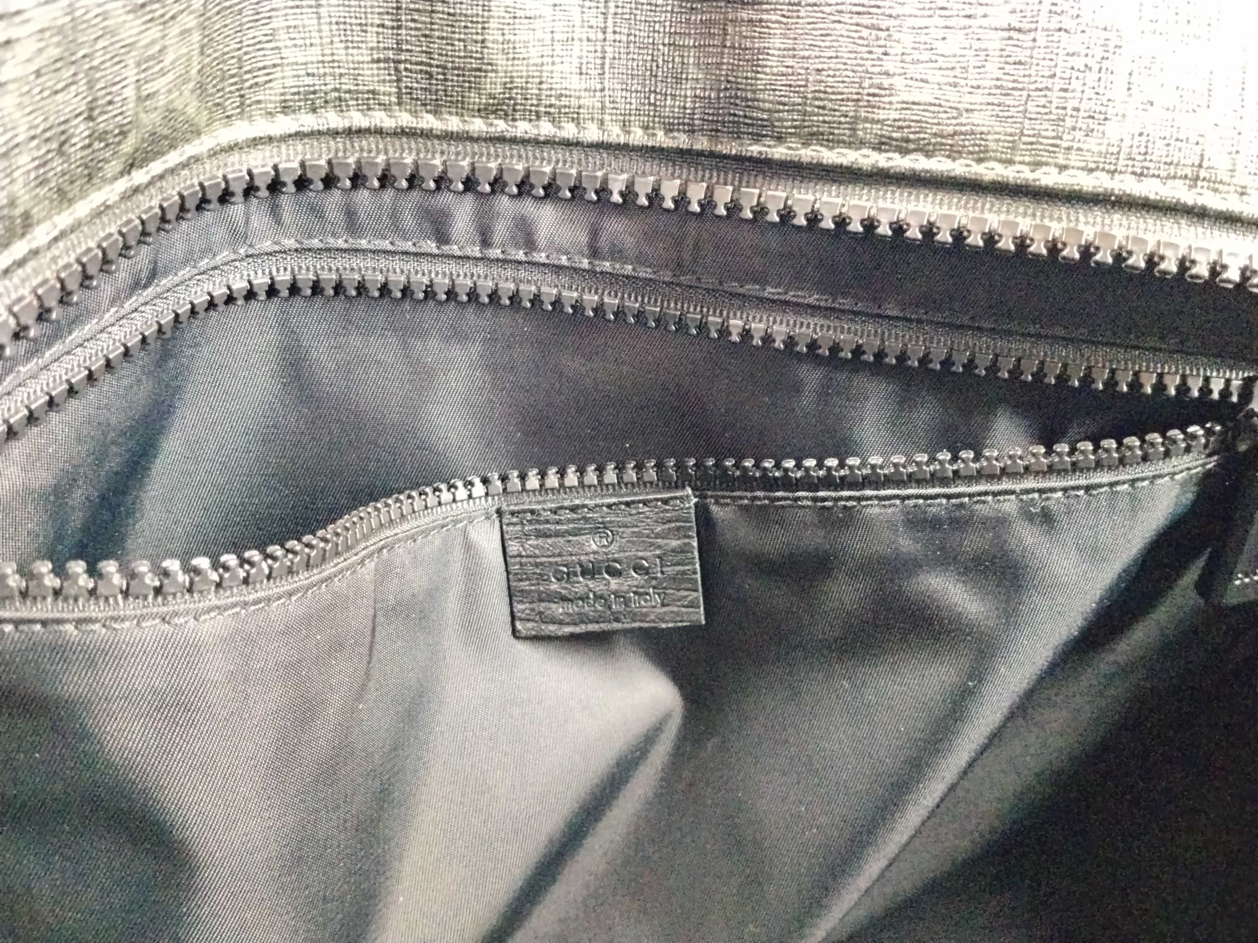 GG Supreme 2-way handbag — view 11