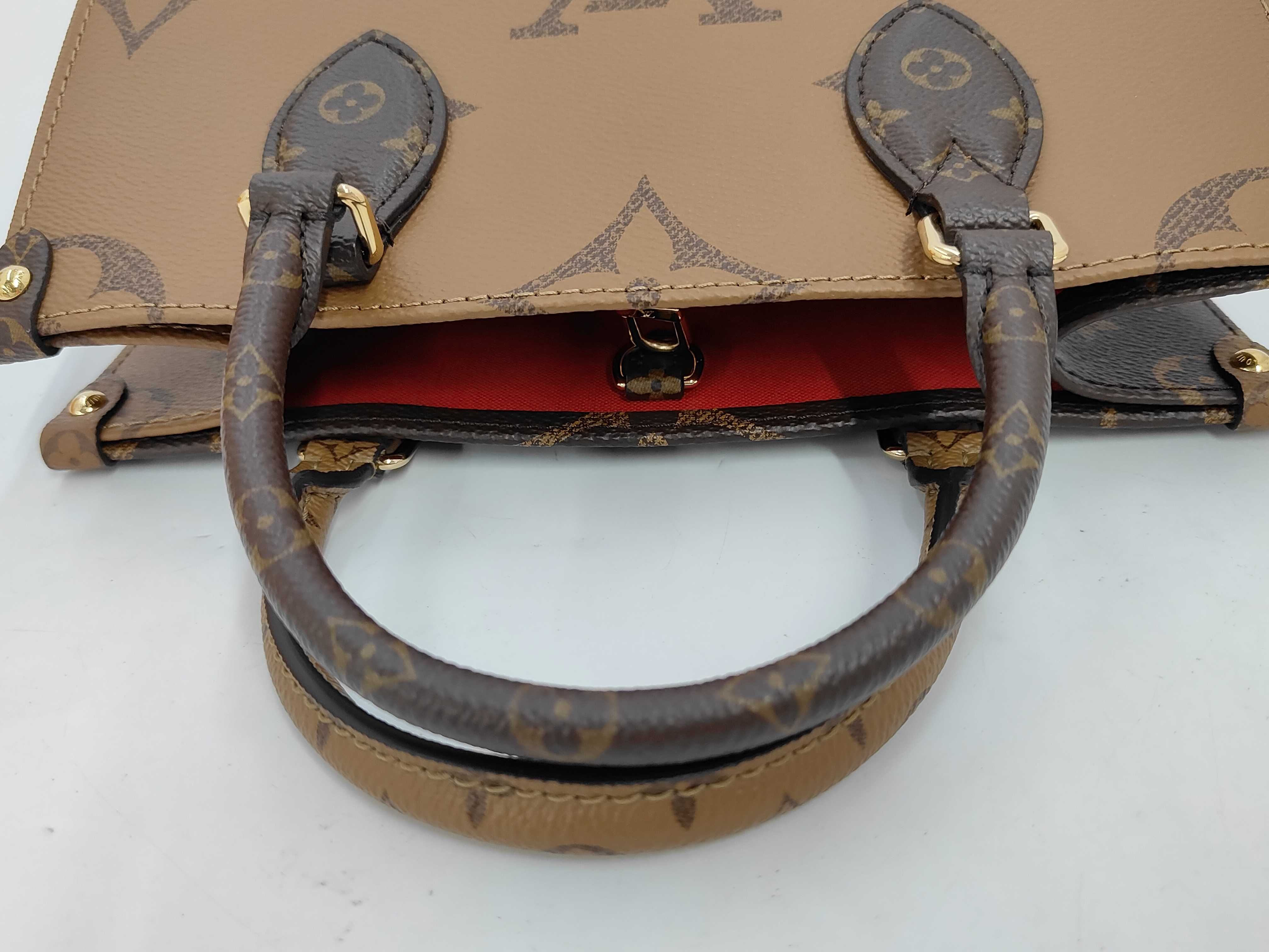 Monogram Giant Reverse OnTheGo PM Handbag Shoulder Handbag — view 5