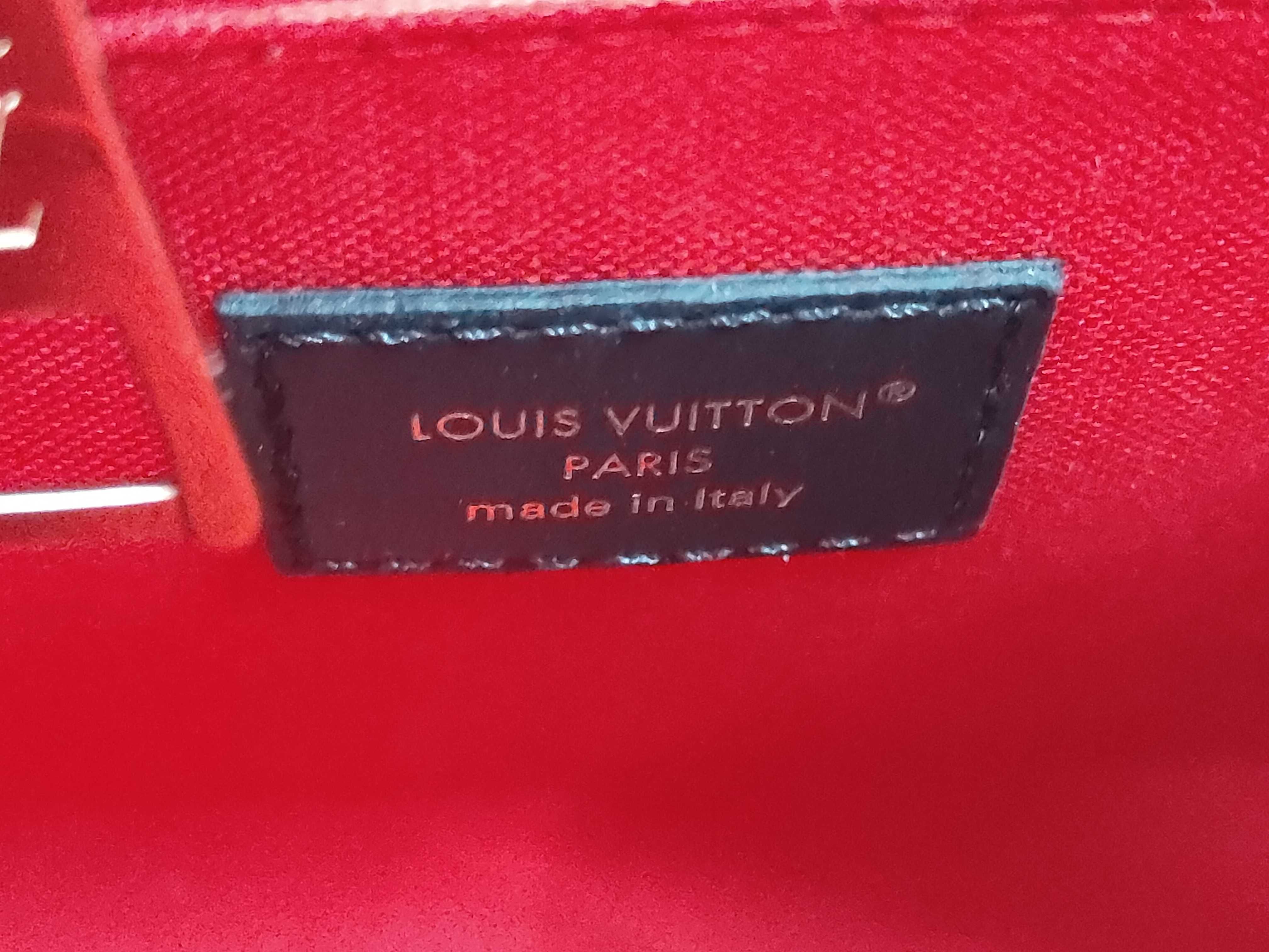Monogram Giant Reverse OnTheGo PM Handbag Shoulder Handbag — view 9