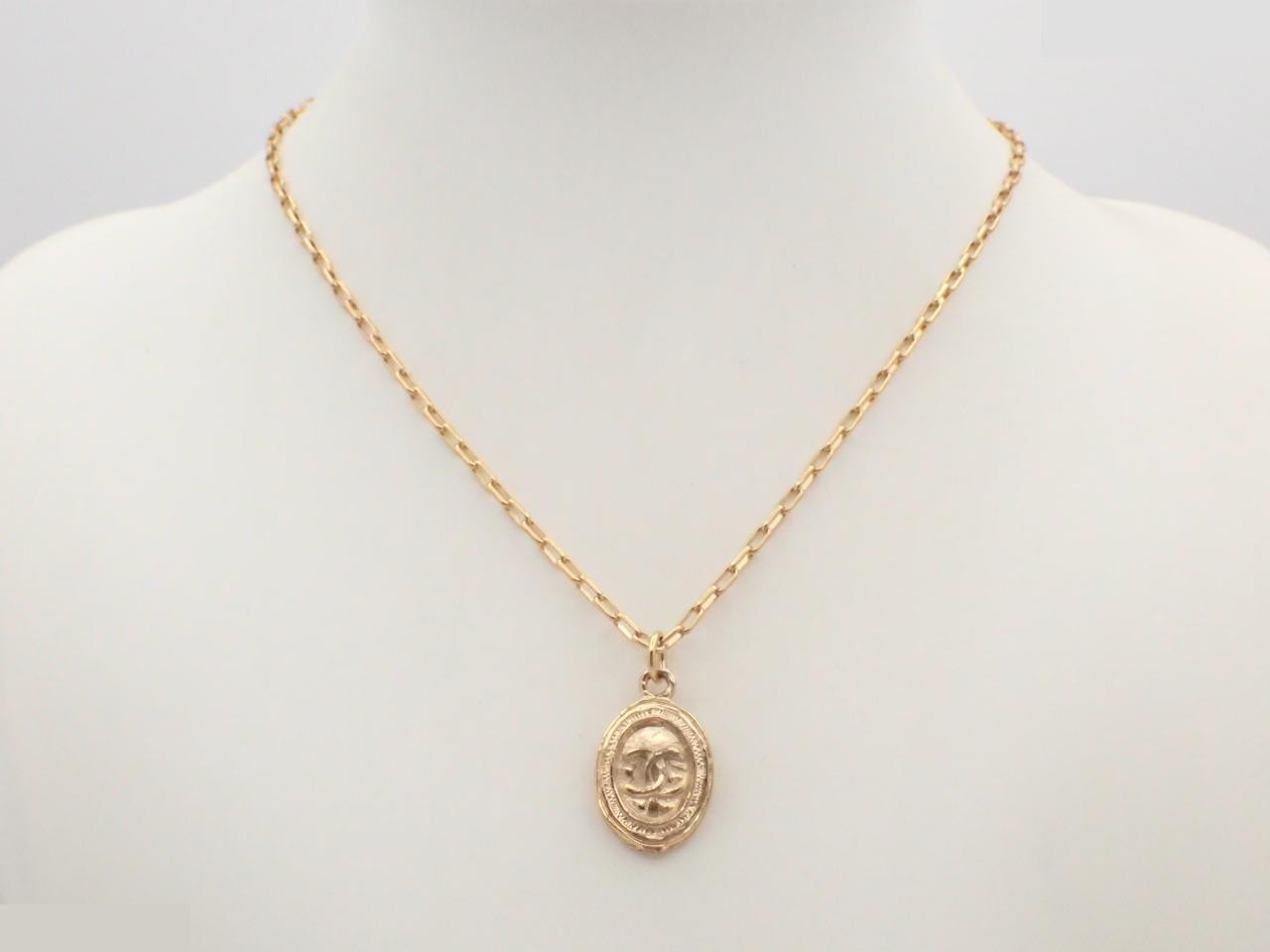 Coco Mark Necklace, Chain approx. 44cm — view 3