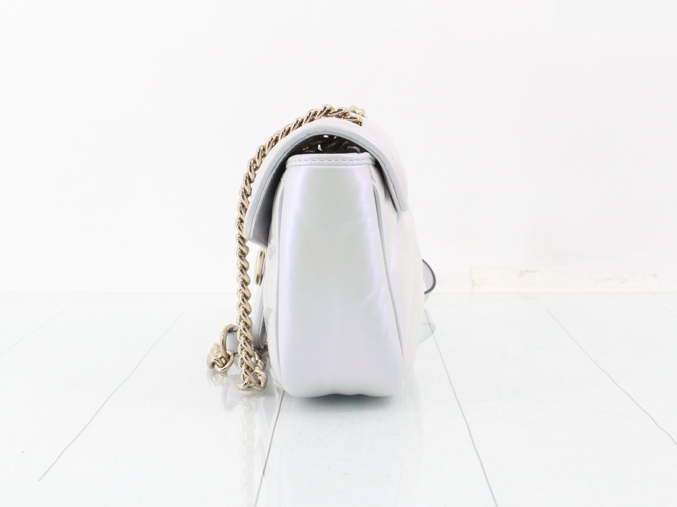 GG Marmont Quilted Shoulder Bag — view 3