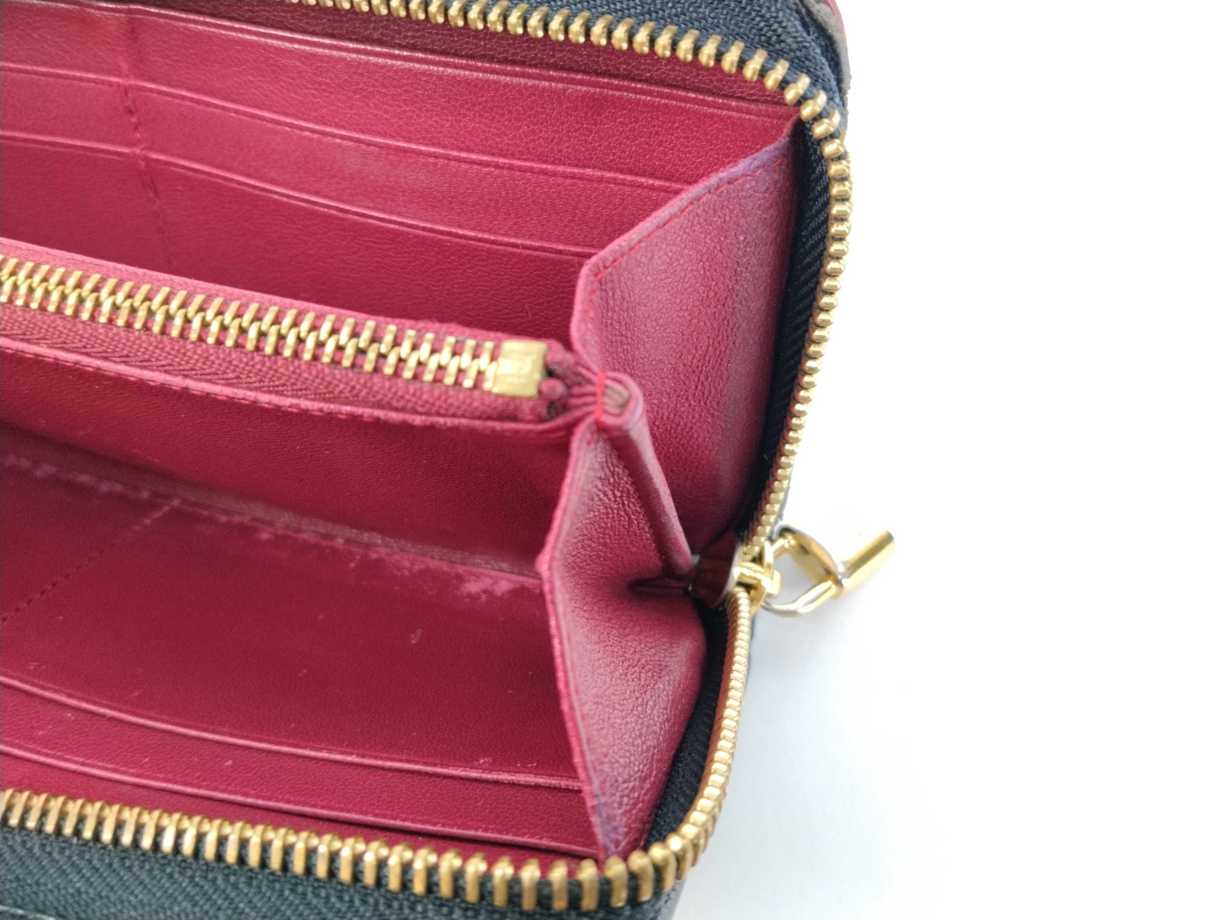 Anagram Leather Round Zip Long Wallet — view 13