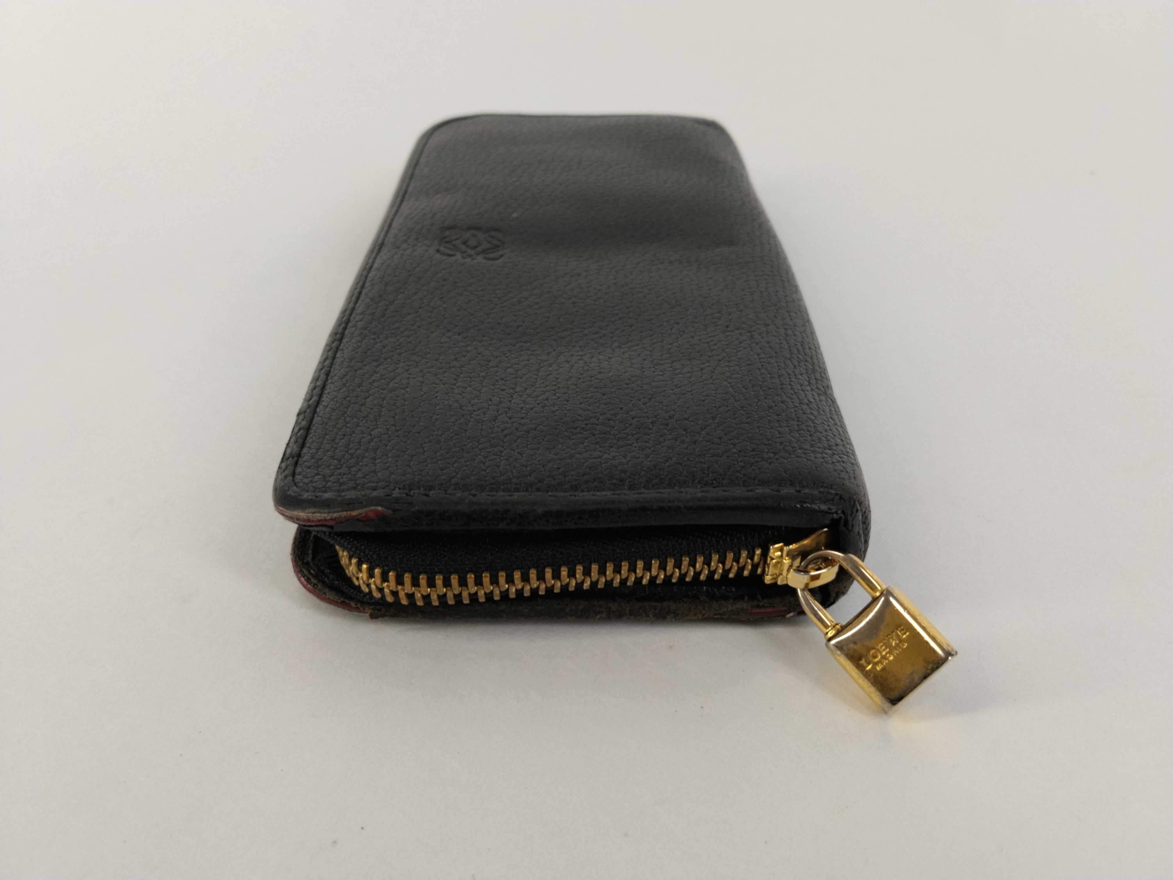Anagram Leather Round Zip Long Wallet — view 6