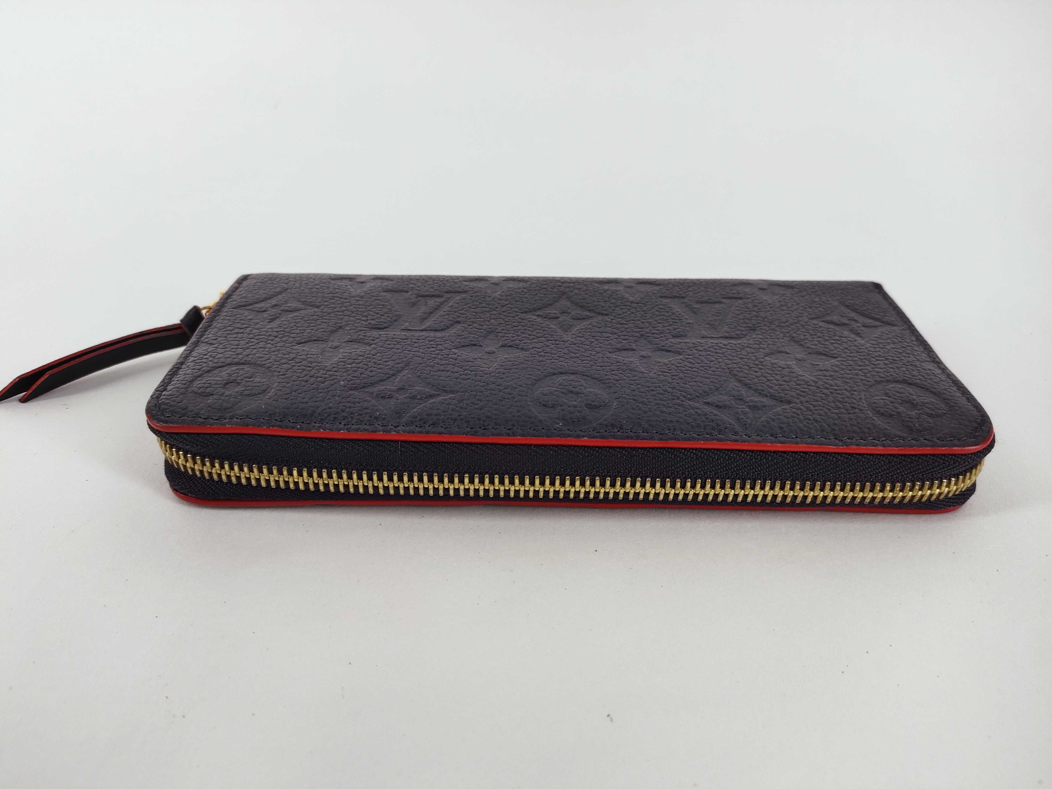 Monogram Empreinte LV Empreinte Portefeuille Clemence Marine Rouge M69415 RFID Wallet — view 8
