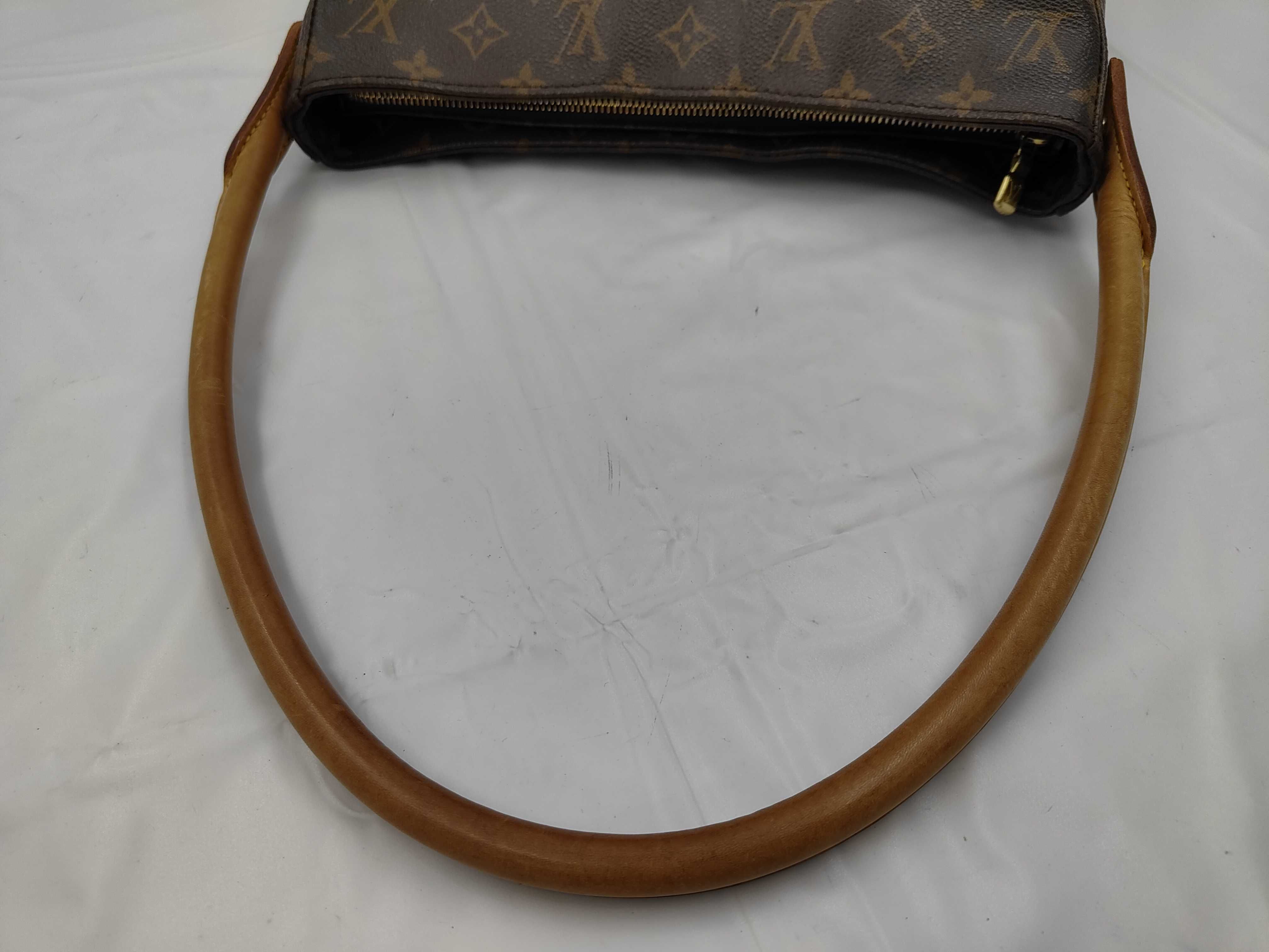 M51145 Looping GM Shoulder Bag Monogram Shoulder Bag — view 3
