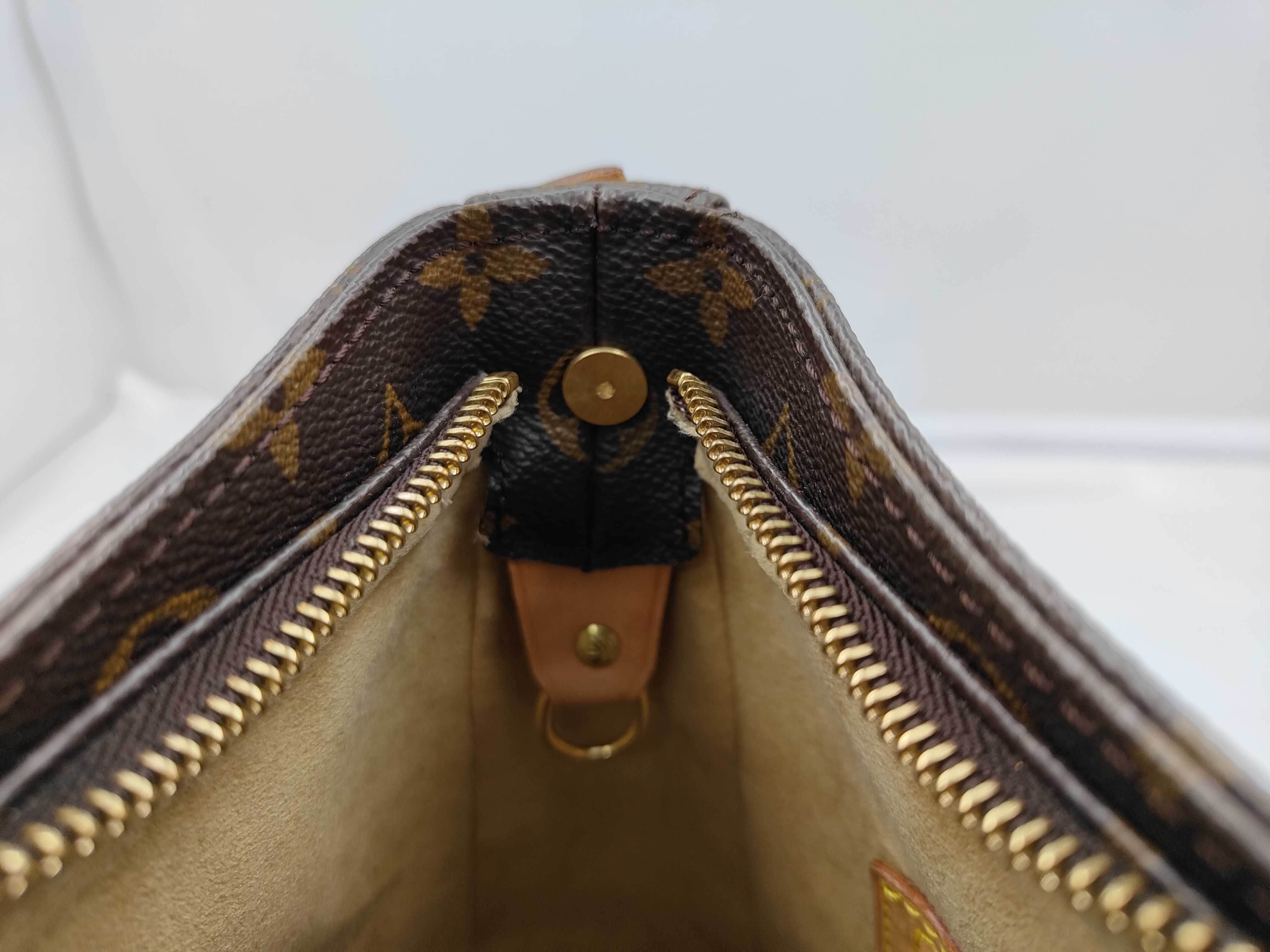 M51145 Looping GM Shoulder Bag Monogram Shoulder Bag — view 8