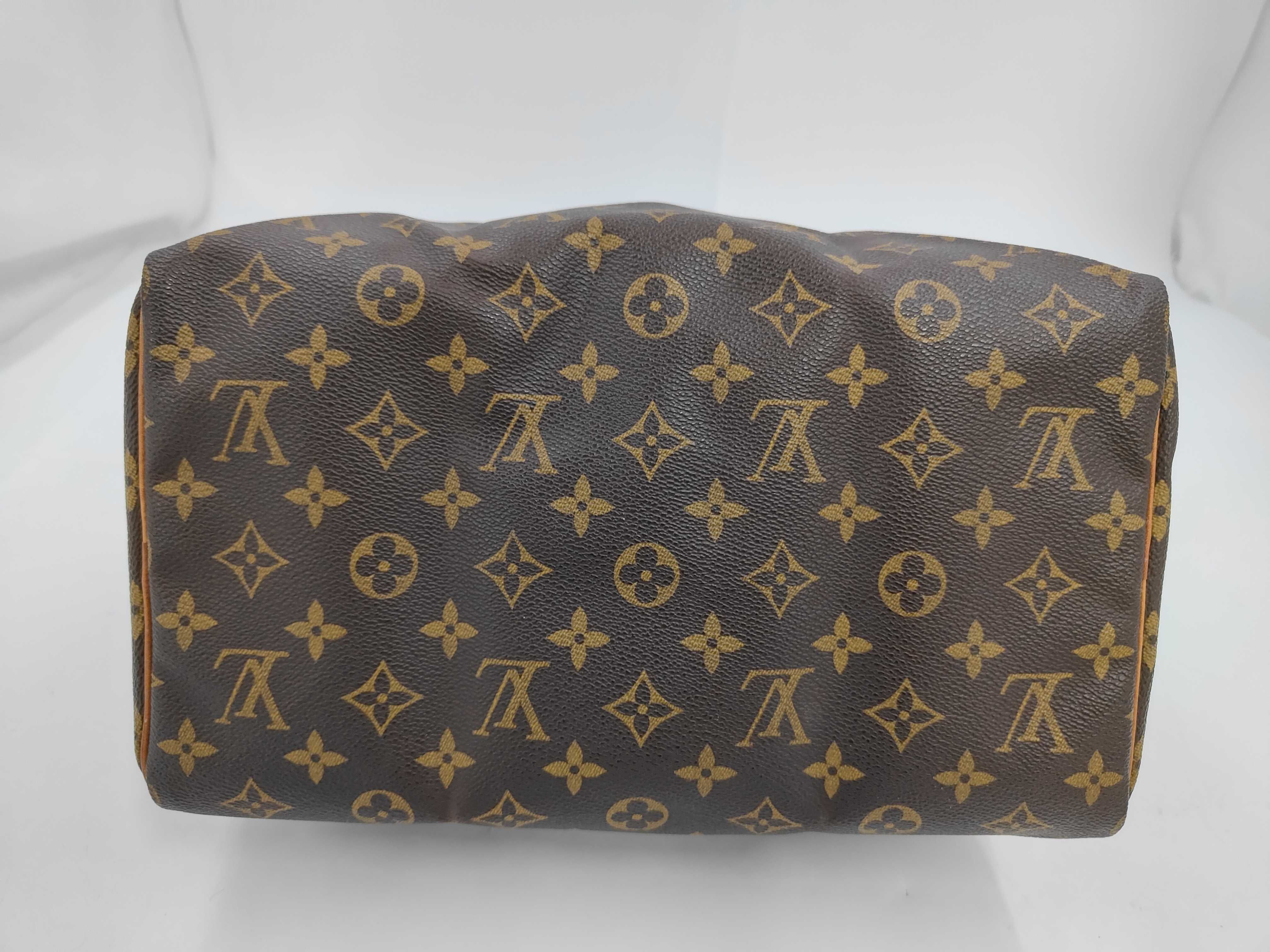 LV Speedy 30 M41526 Monogram Handbag — view 3