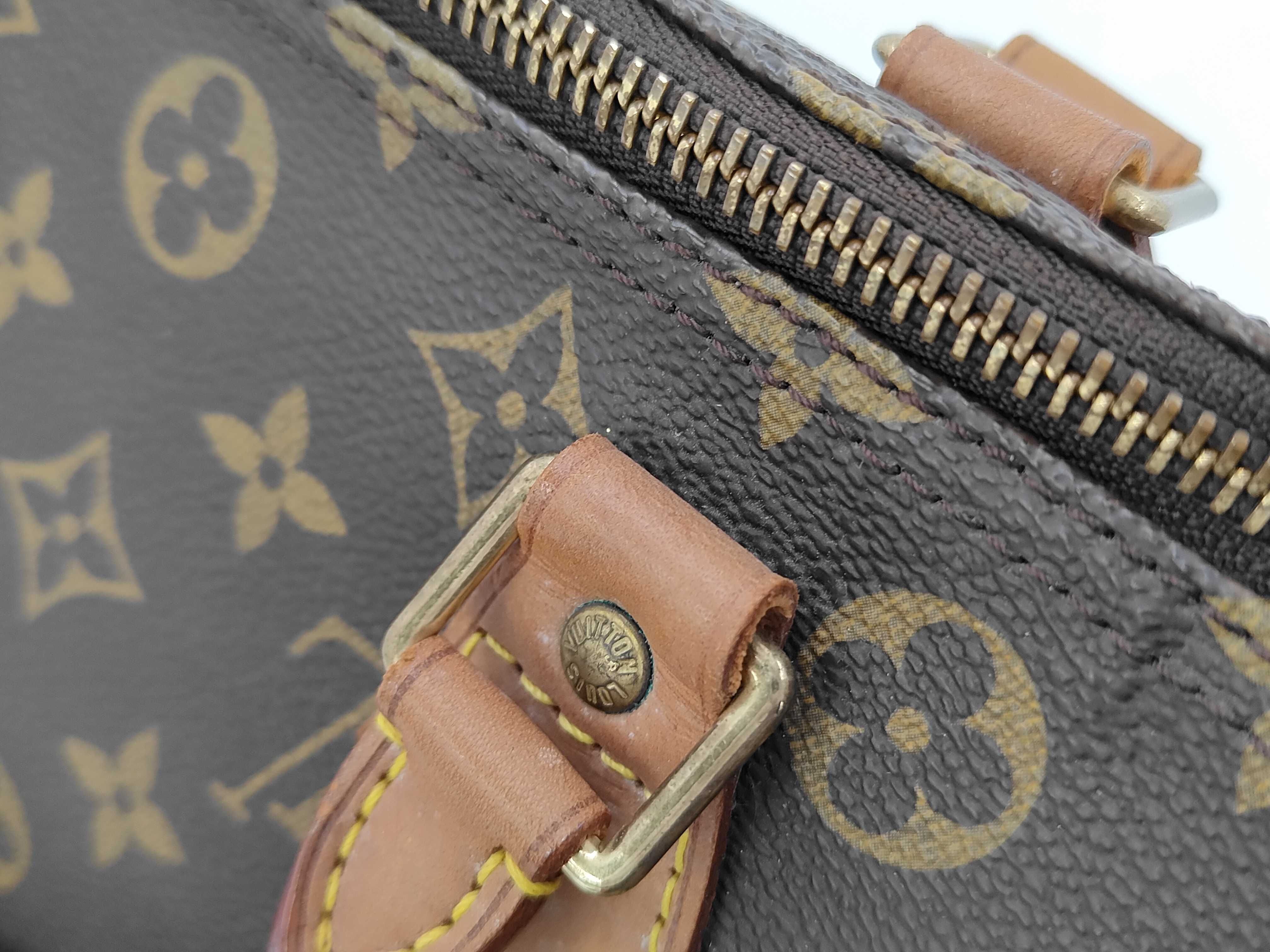 LV Speedy 30 M41526 Monogram Handbag — view 7