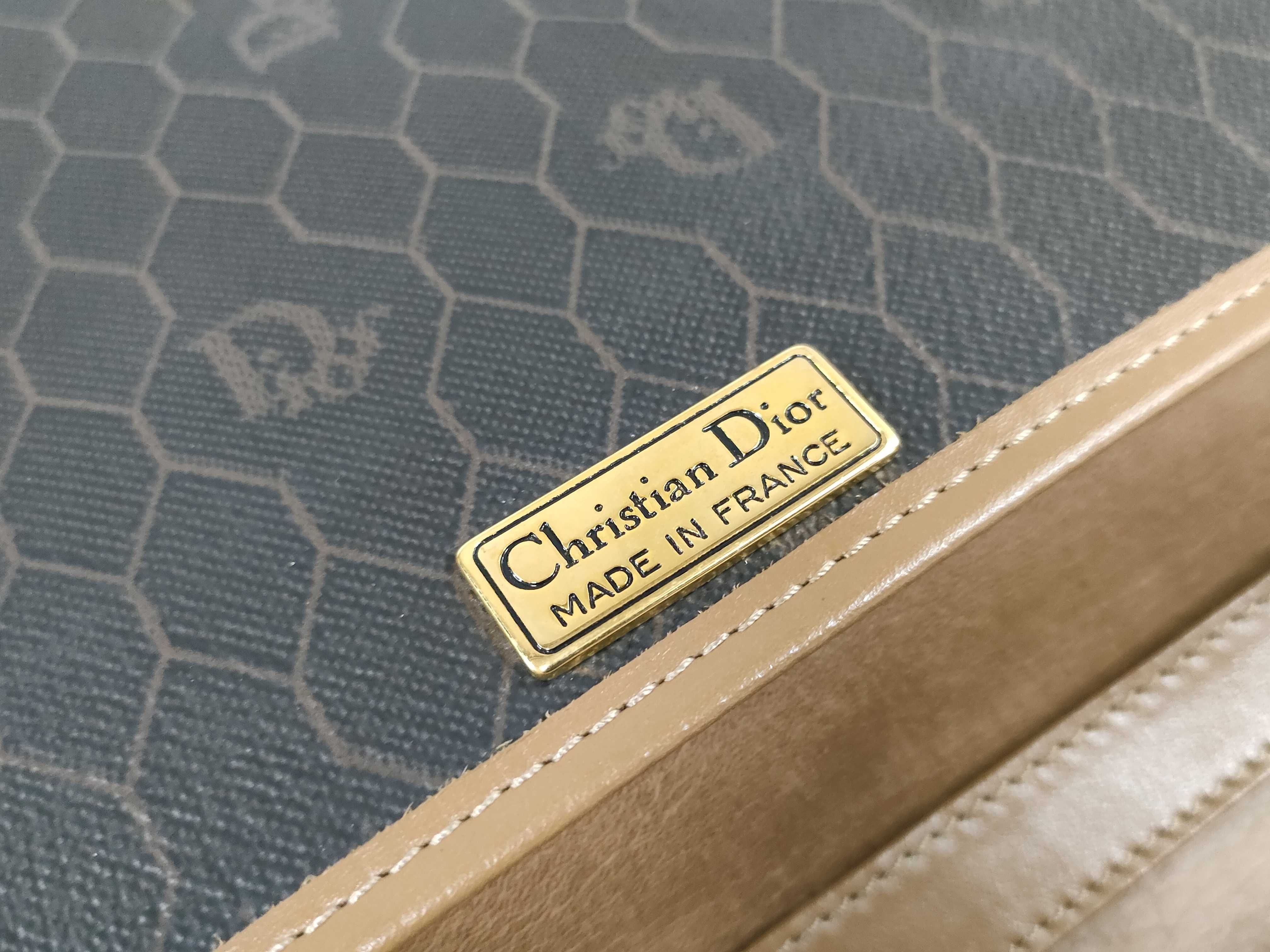 Christian Honeycomb PVC Chain Shoulder Bag — view 11