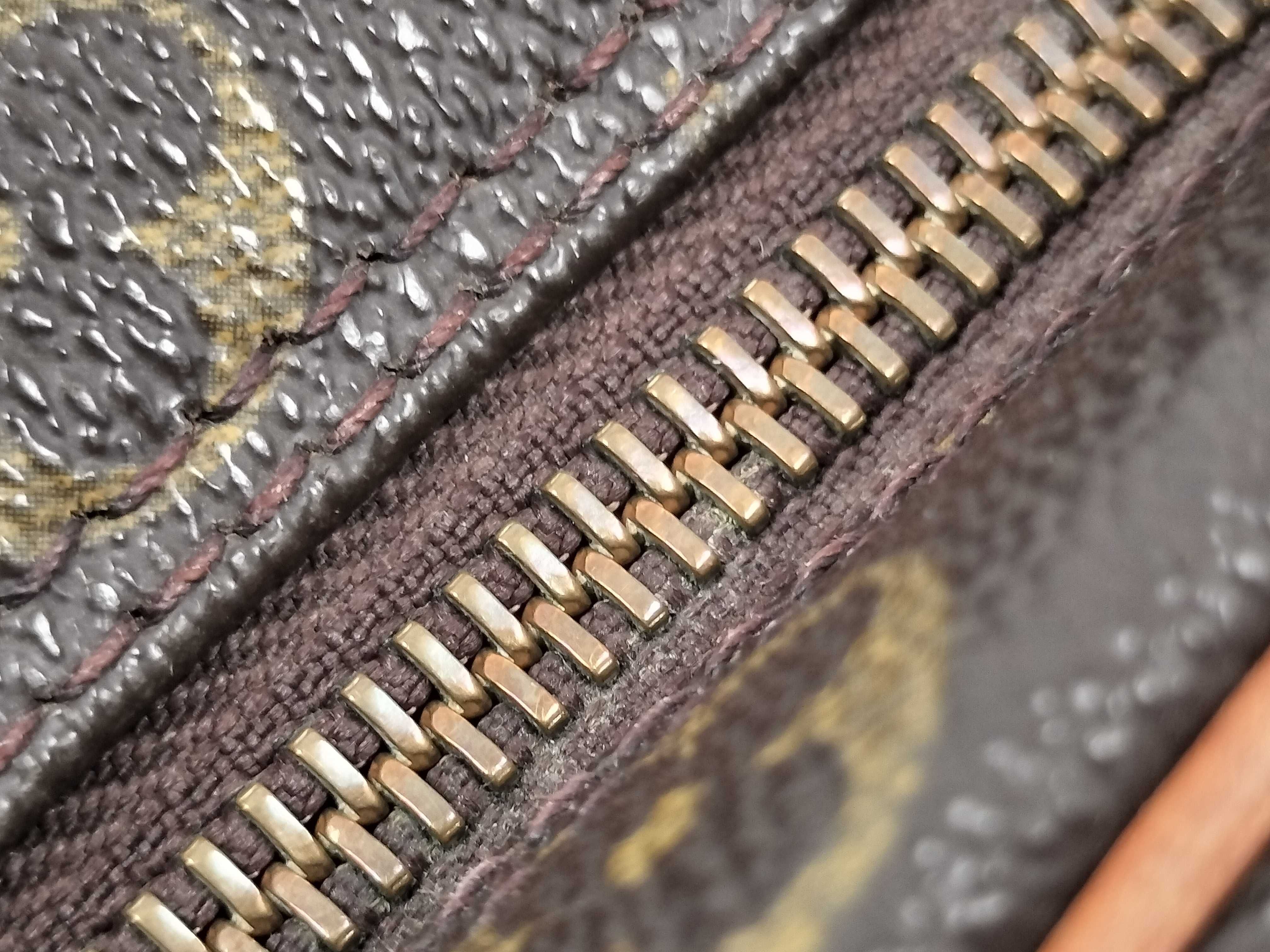 Monogram SG- Monogram Blois M51221 Brown Shoulder Bag — view 8