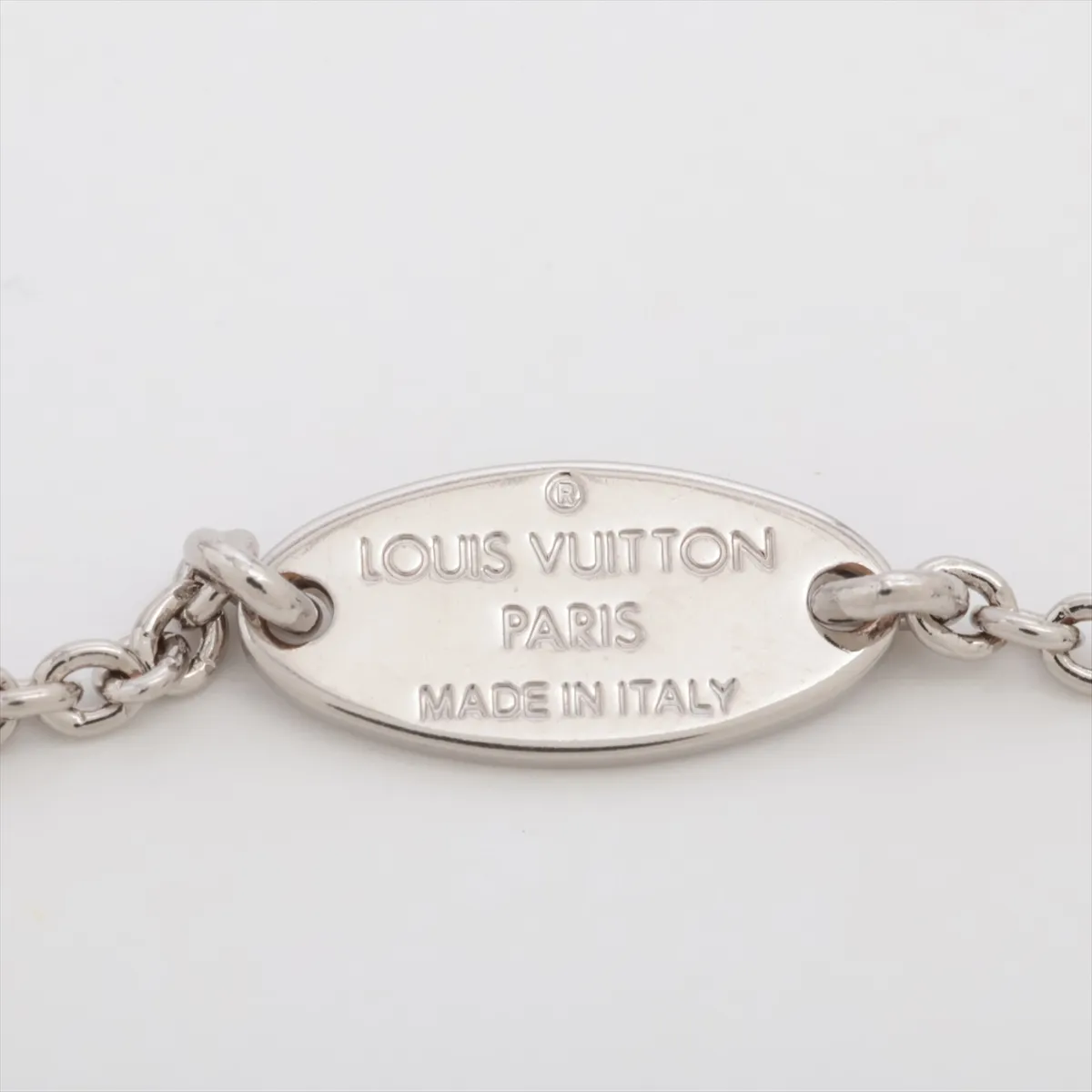 M63197 Essential V Necklace LE1213, GP Silver, with — view 4