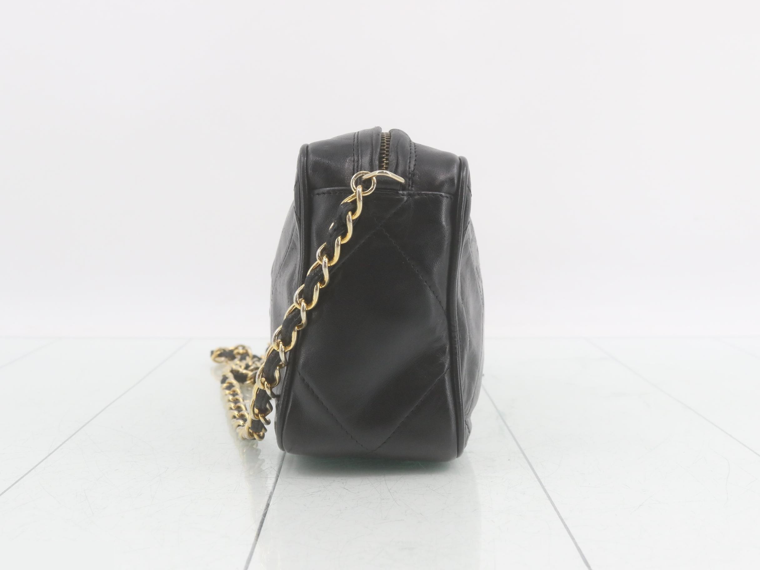 Matelassé (Bag) - Chain Shoulder Bag - Leather - Coco Mark - Black — view 3
