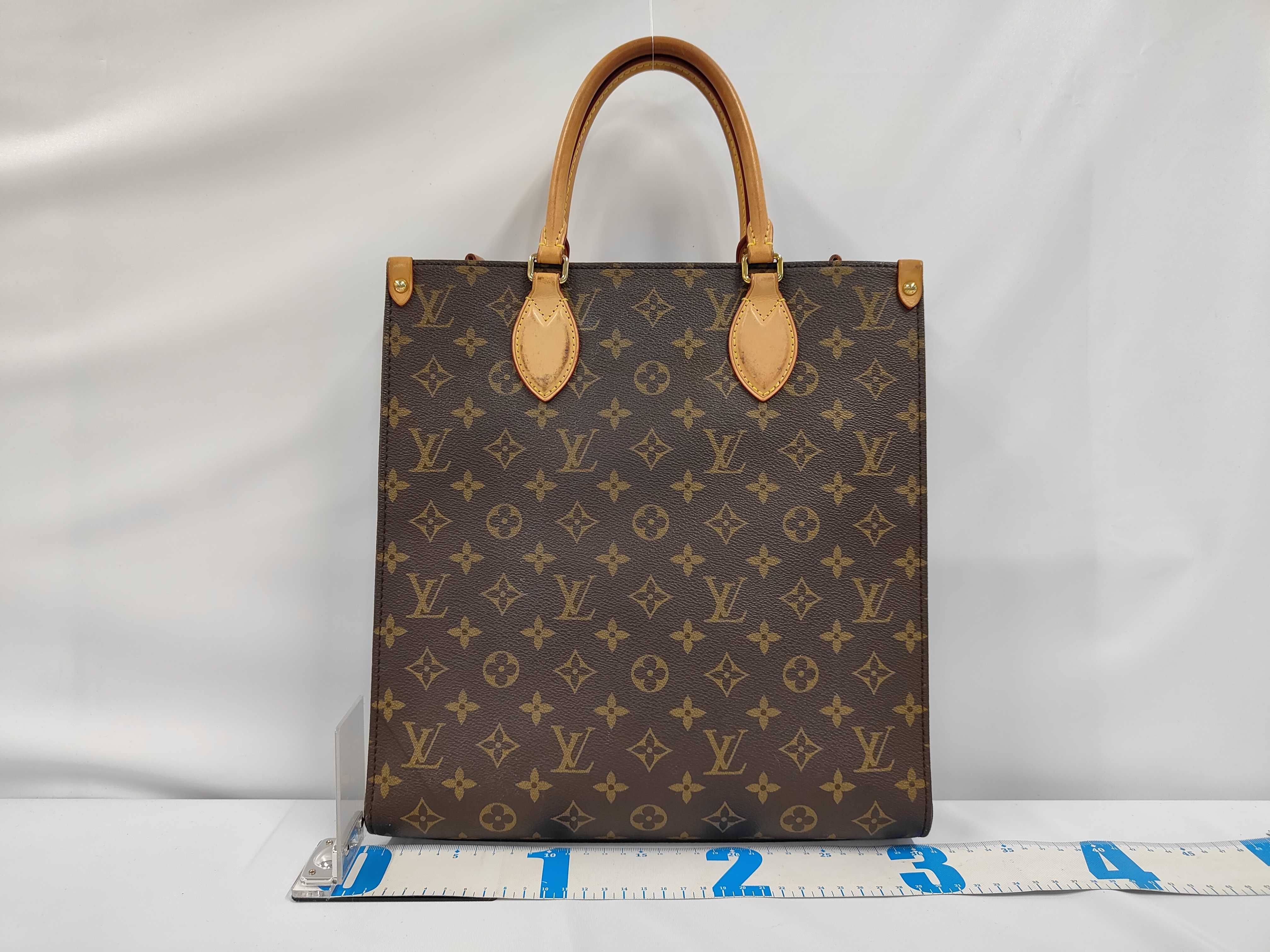 Monogram Sac Plat PM M45848 RFID Handbag — view 2