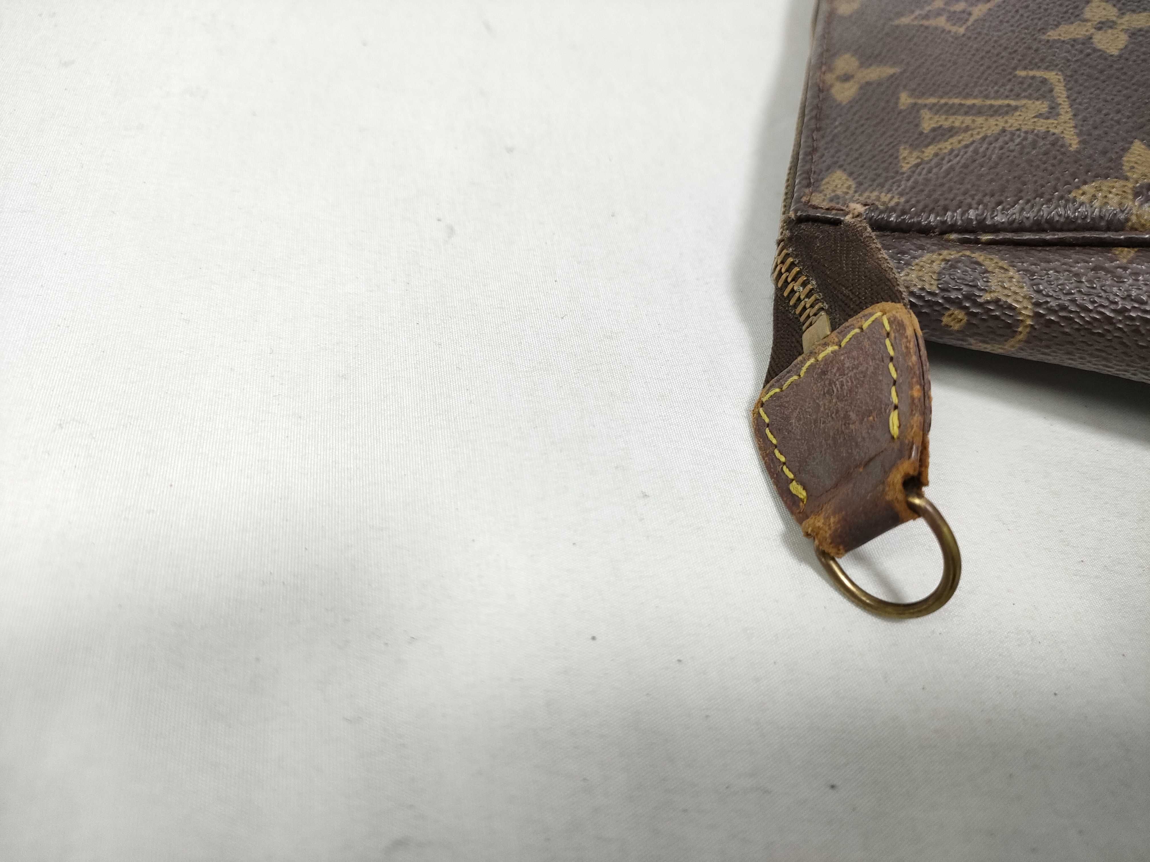 Monogram Louis Vuitton Monogram Pouch Pochette Accessoires M51980 Pouch — view 11