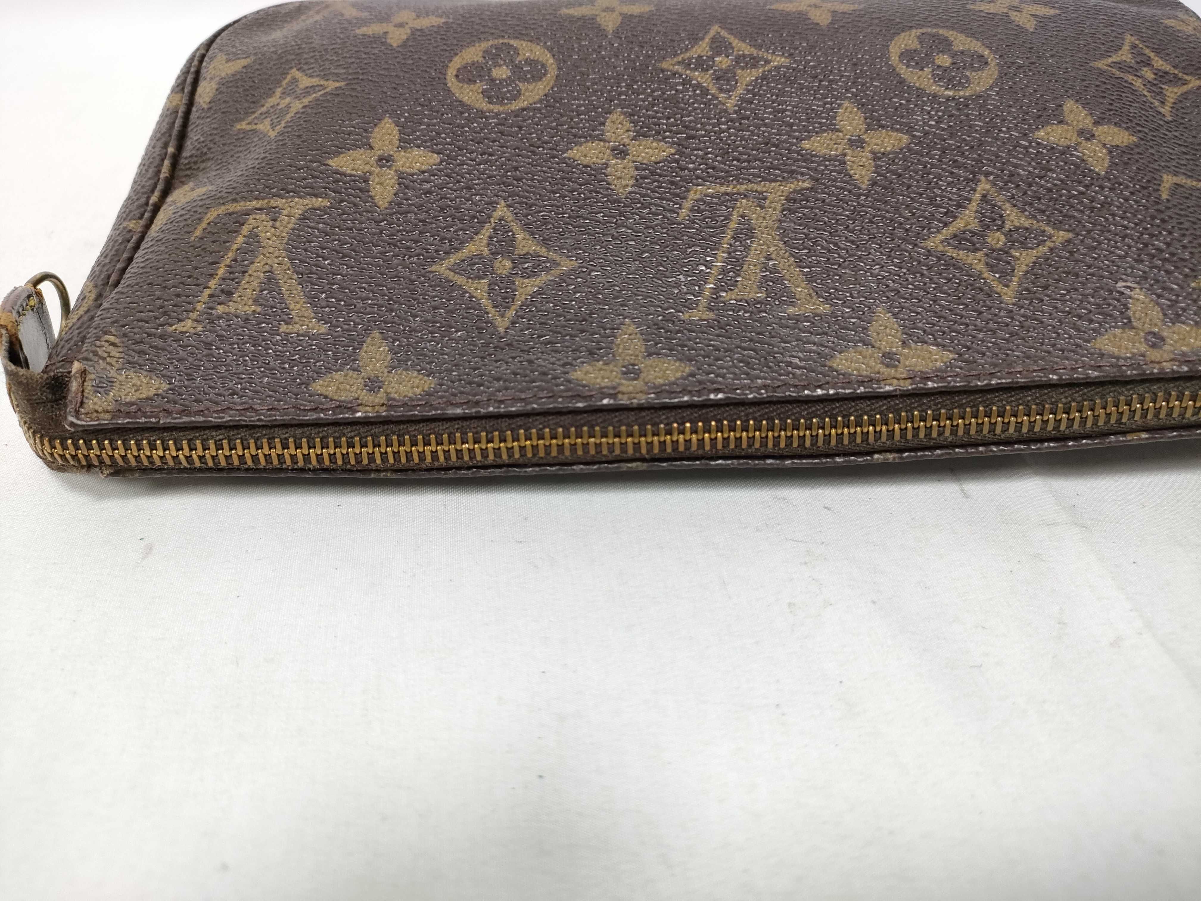Monogram Louis Vuitton Monogram Pouch Pochette Accessoires M51980 Pouch — view 14