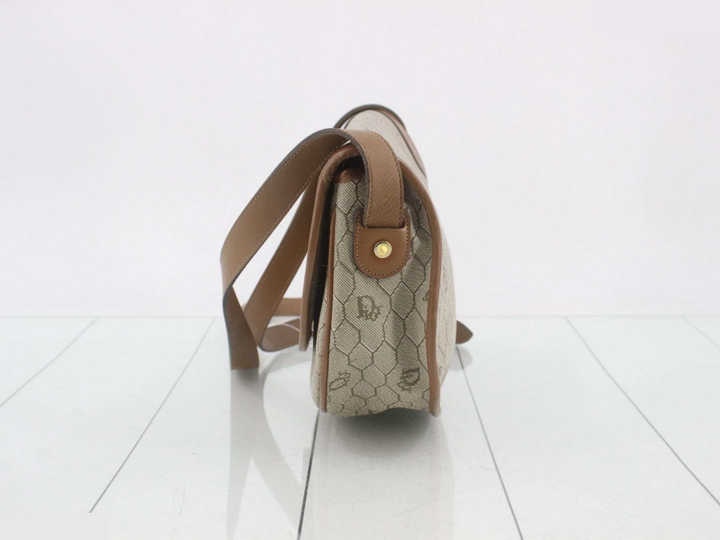 Honeycomb Shoulder Bag — view 3