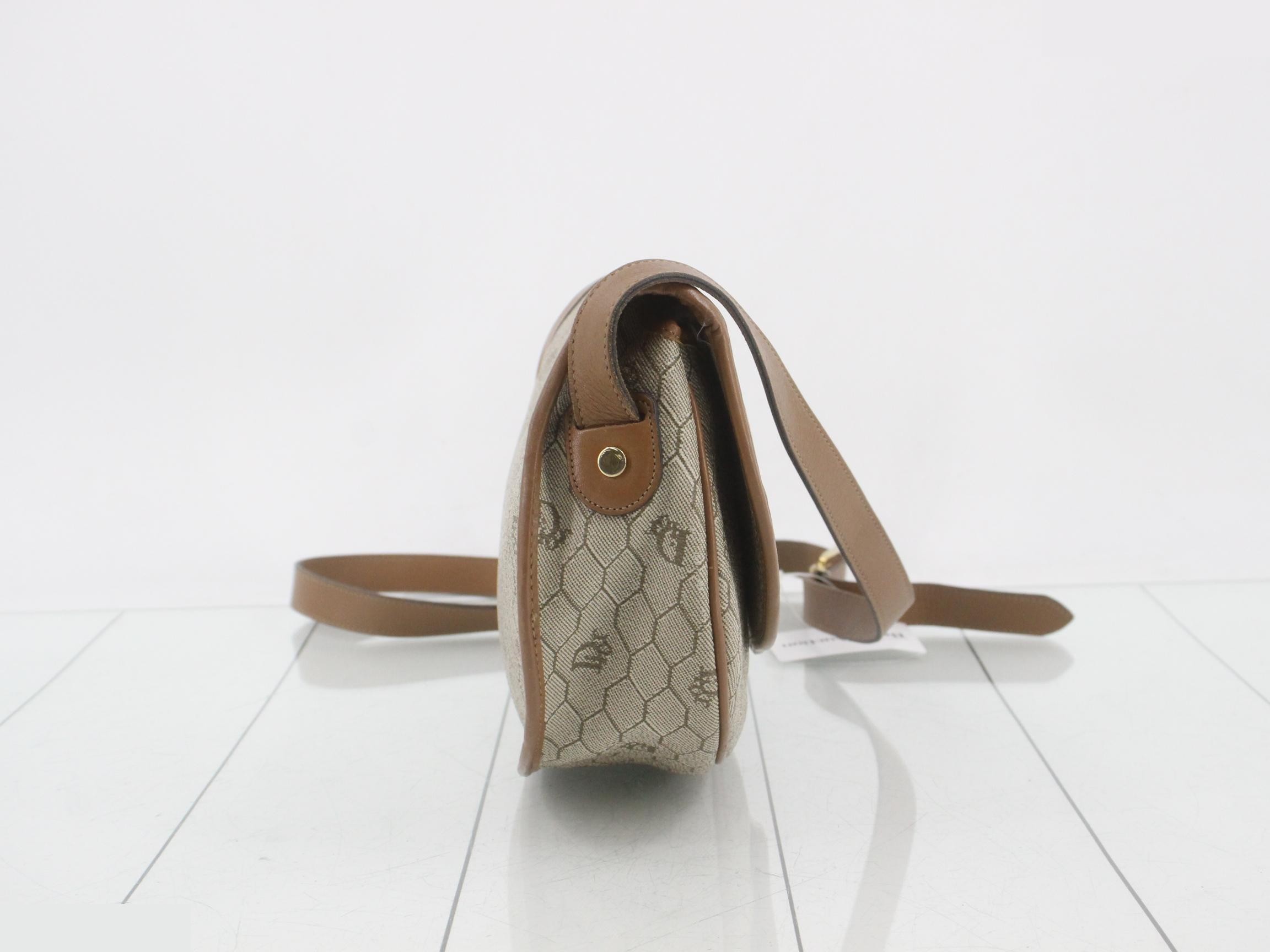 Honeycomb Shoulder Bag — view 4
