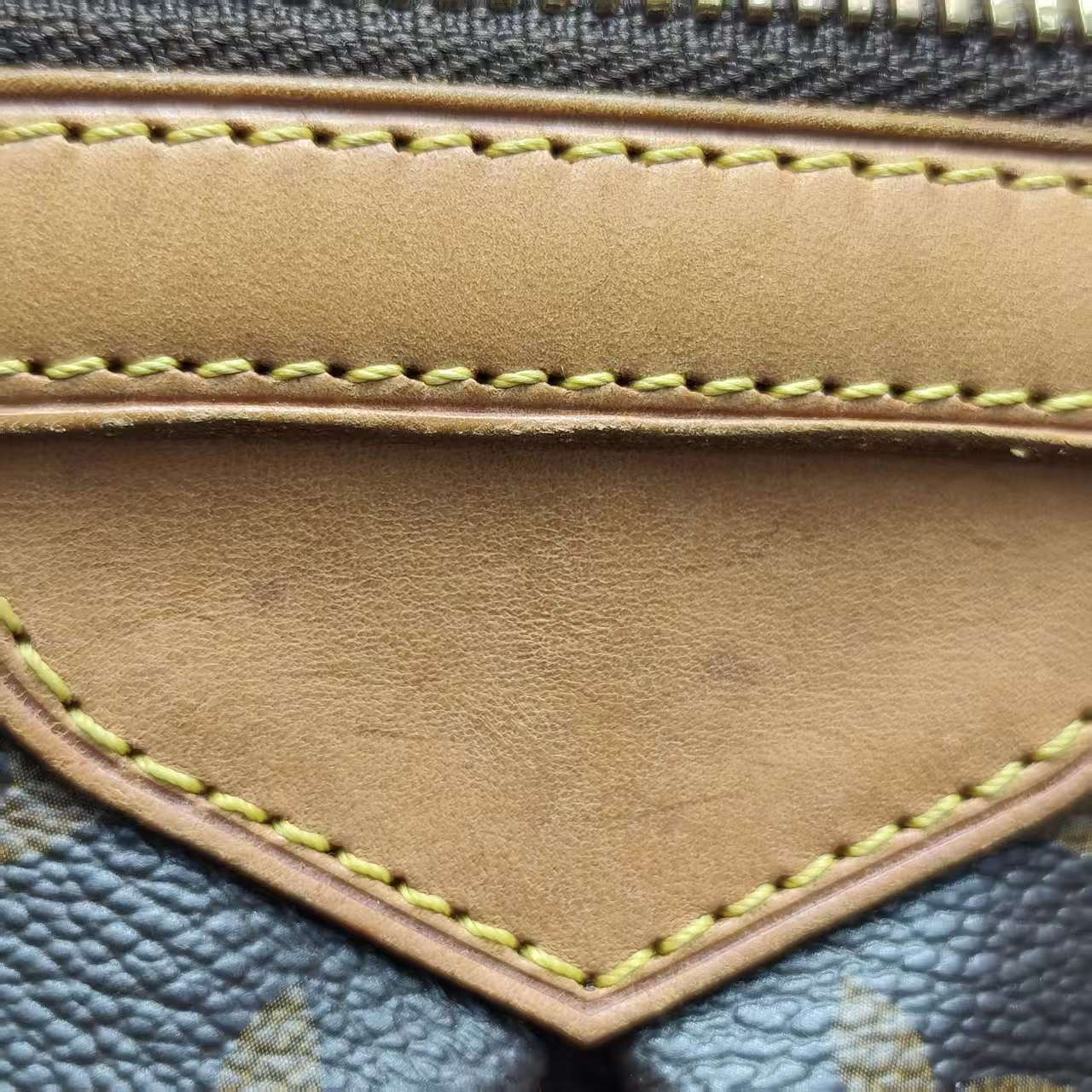 【*Shipped from: China*】LOUIS VUITTON PU Shoulder Bag — view 14