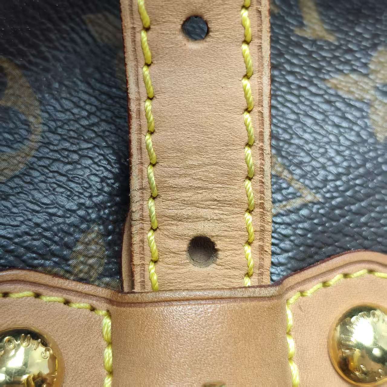 【*Shipped from: China*】LOUIS VUITTON PU Shoulder Bag — view 15