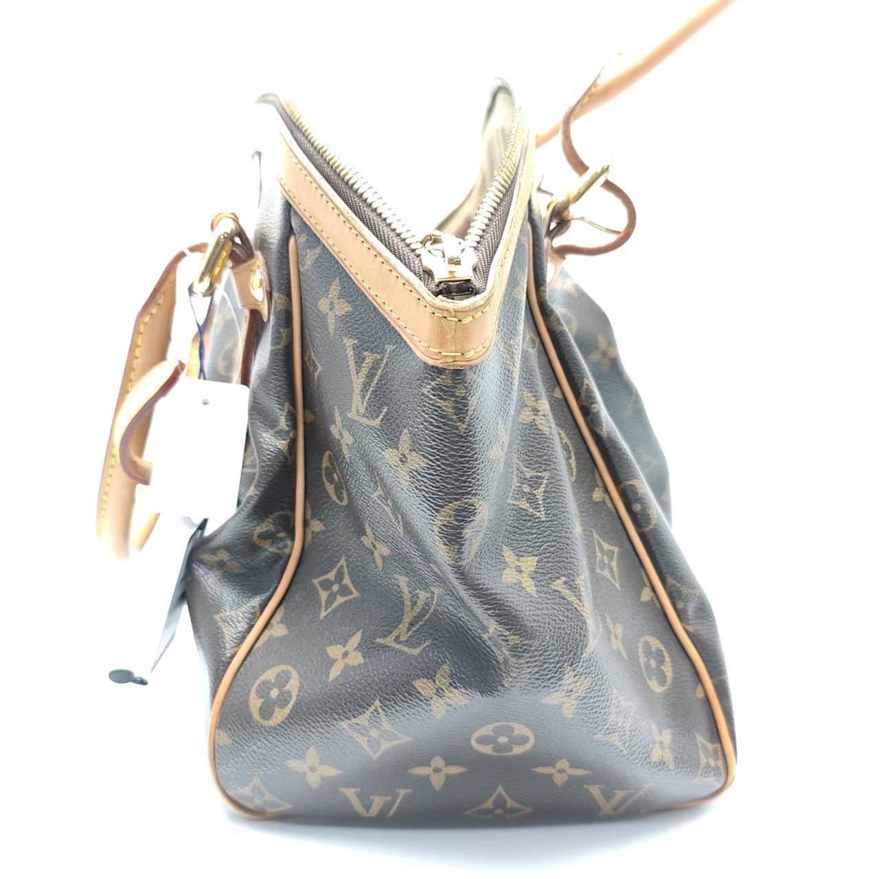 【*Shipped from: China*】LOUIS VUITTON PU Shoulder Bag — view 4