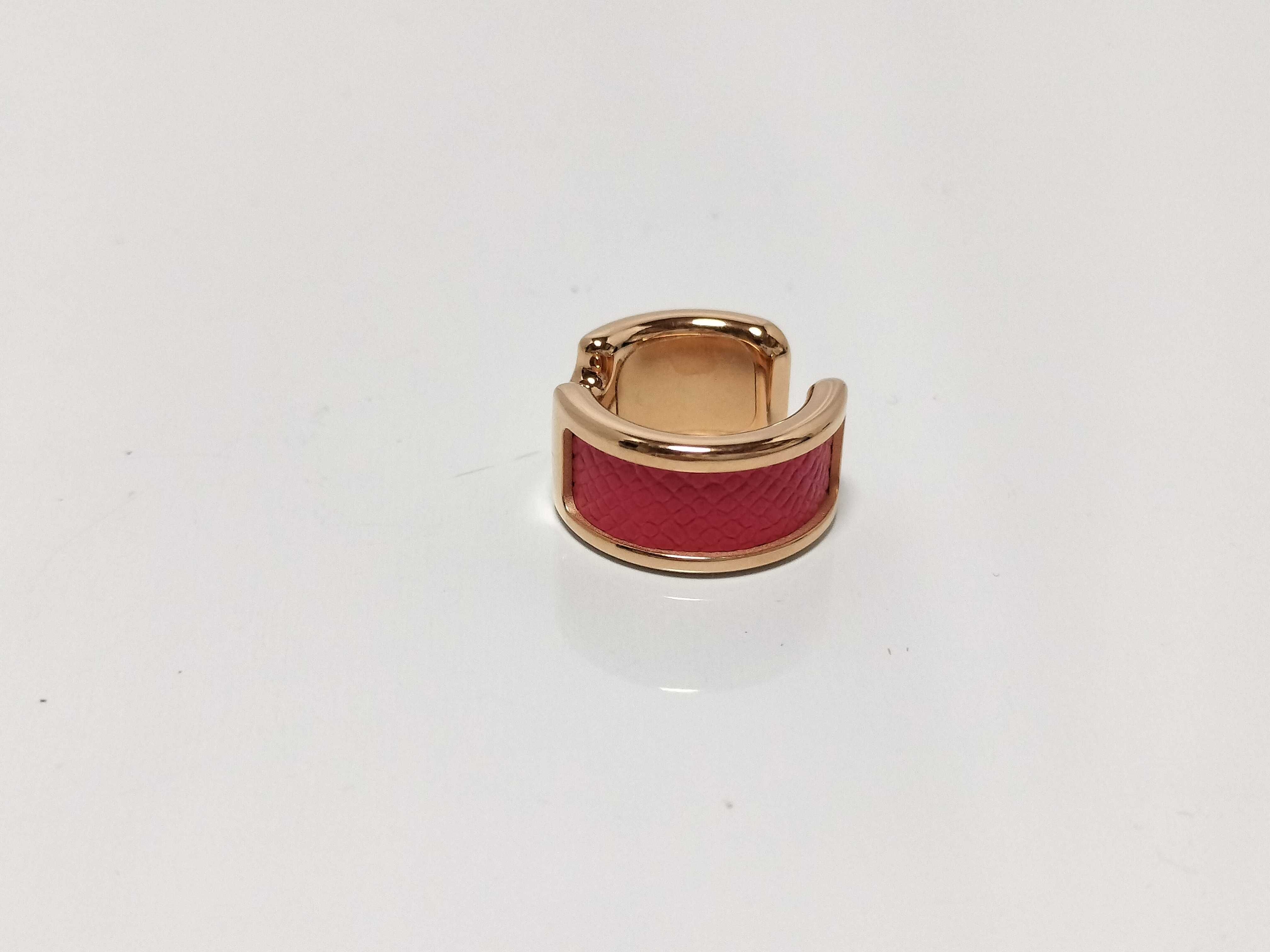 Ear Cuff PM Rose Gold Olympe Earrings — view 2