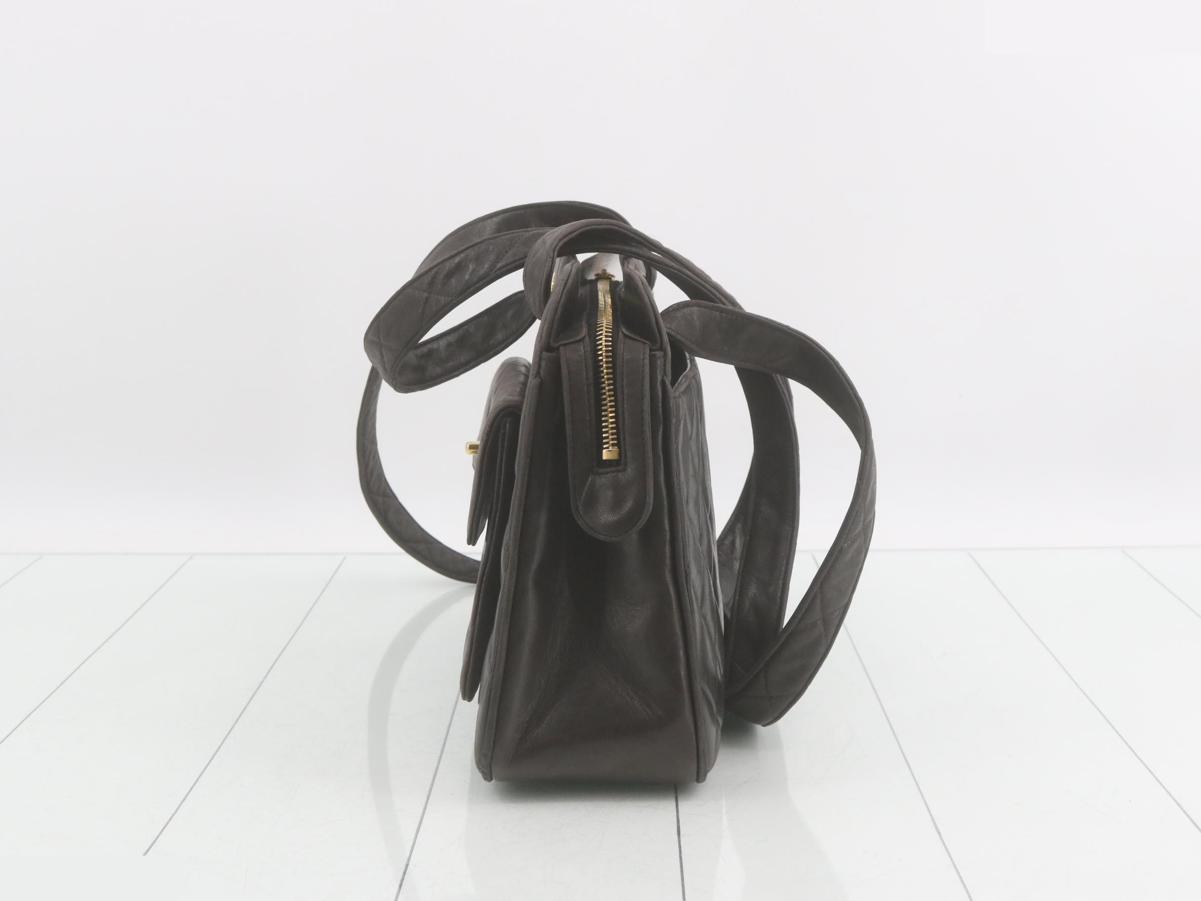 Matelassé (bag) - Shoulder bag — view 3