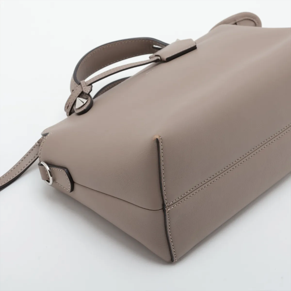 By The Way 8BL124 Leather 2-Way Handbag, Gray — view 4
