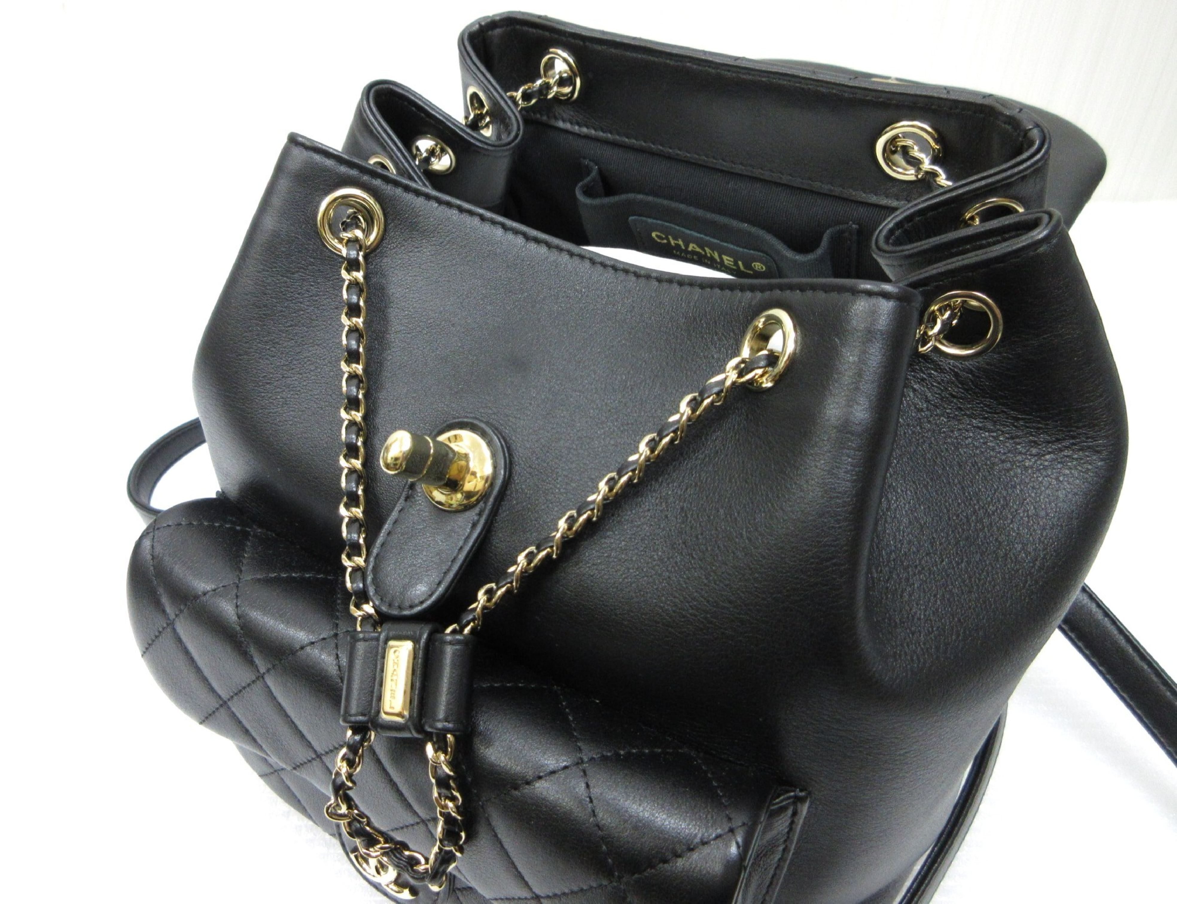Matelassé Backpack AS3618 Black Lambskin Rucksack — view 13