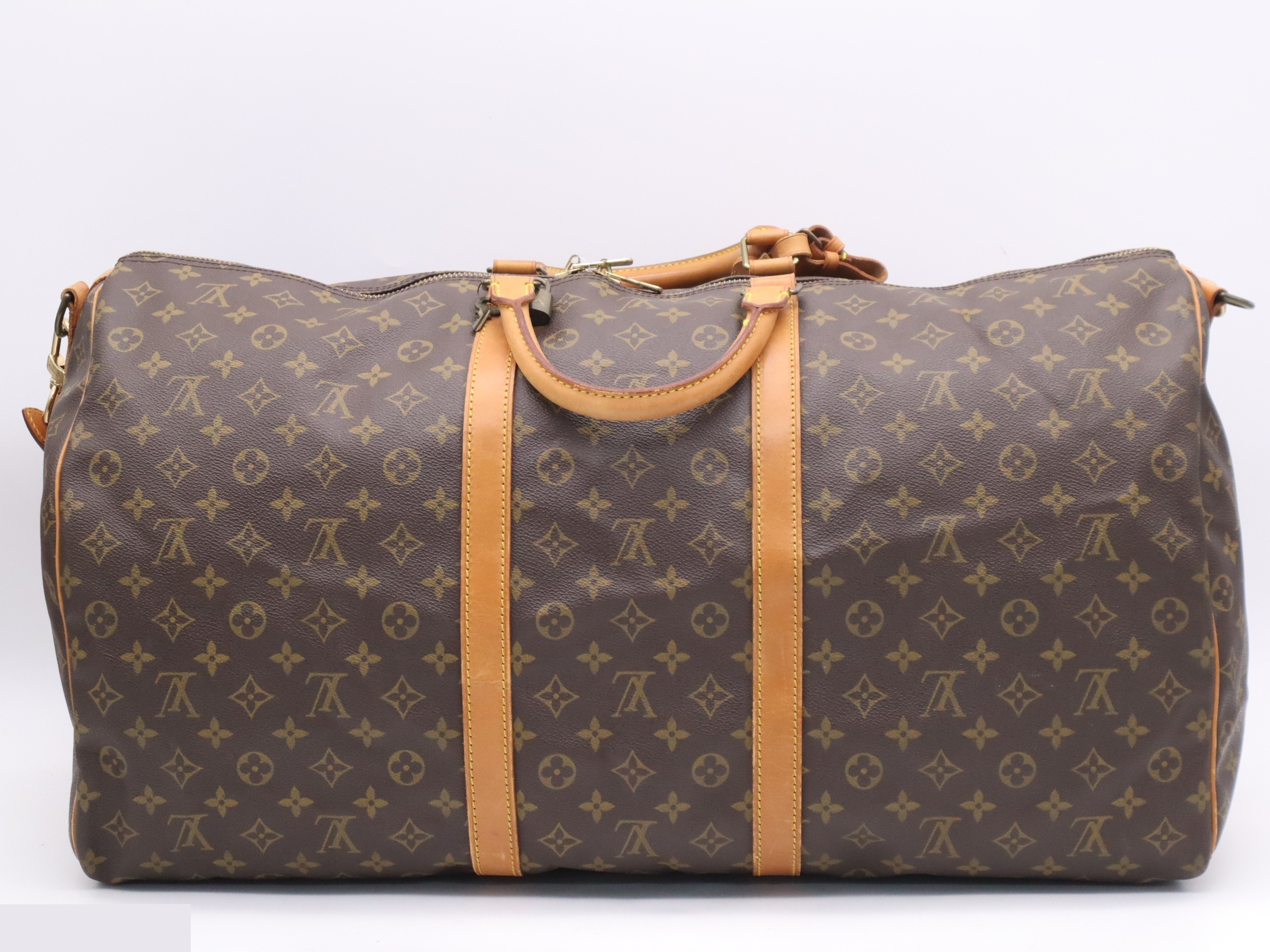 Keepall Bandouliere 60: Shoulder strap, padlock, key, name tag — view 2