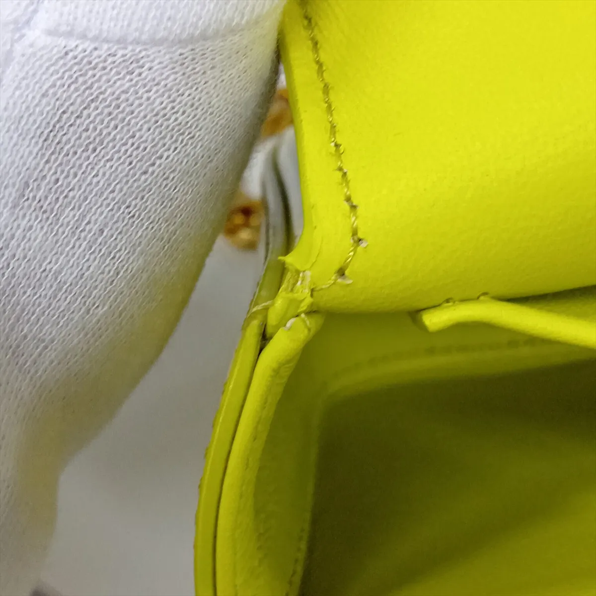 Cuir Triomphe Leather Chain Shoulder Bag, Yellow — view 14