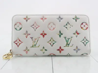 Monogram LV Garden Zippy Wallet M81694