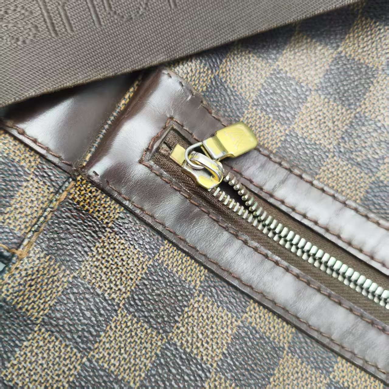 【*Shipped from: China*】LOUIS VUITTON PU Shoulder Bag — view 13