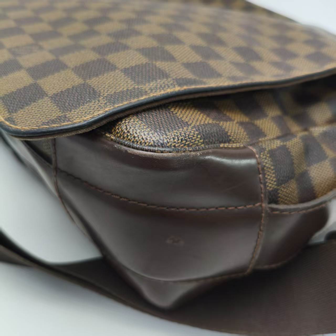【*Shipped from: China*】LOUIS VUITTON PU Shoulder Bag — view 4