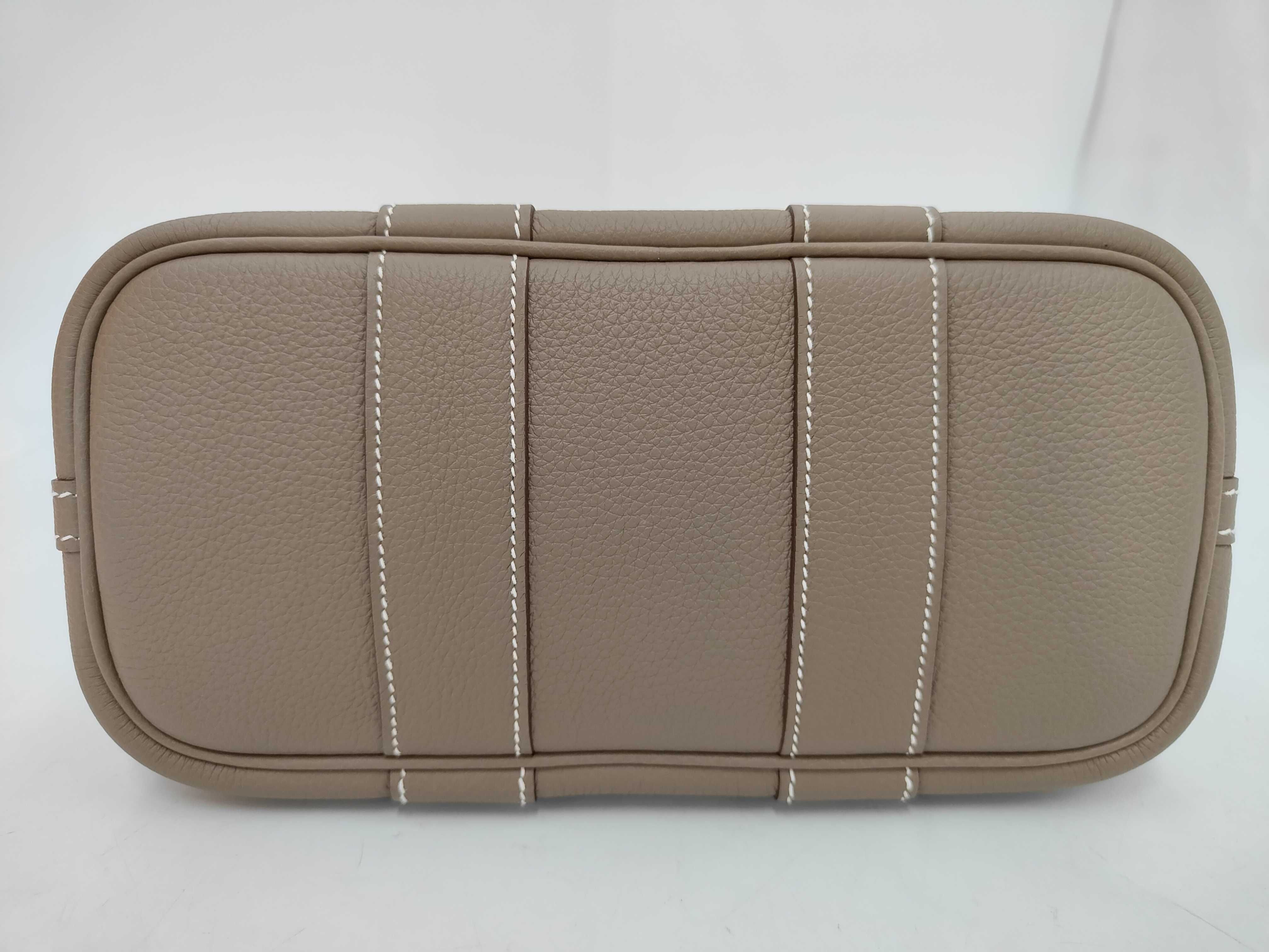 Garden Party Neo Etoupe Togo Silver Hardware G Stamp Handbag — view 4