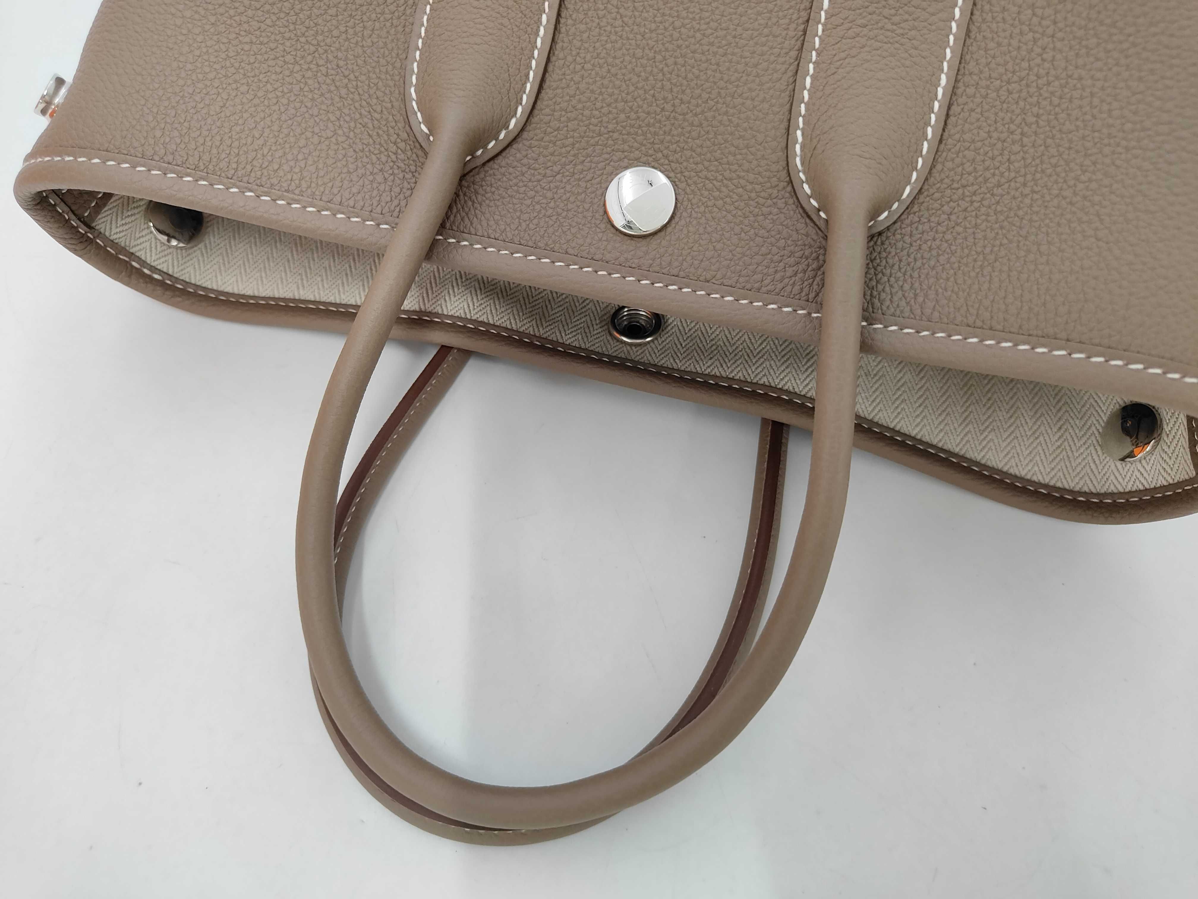 Garden Party Neo Etoupe Togo Silver Hardware G Stamp Handbag — view 5